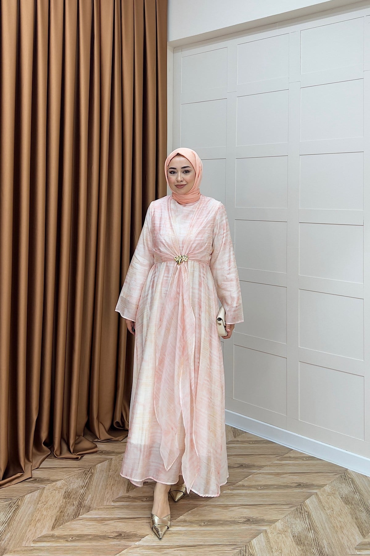 Liana Broş Detay Elbise Pembe