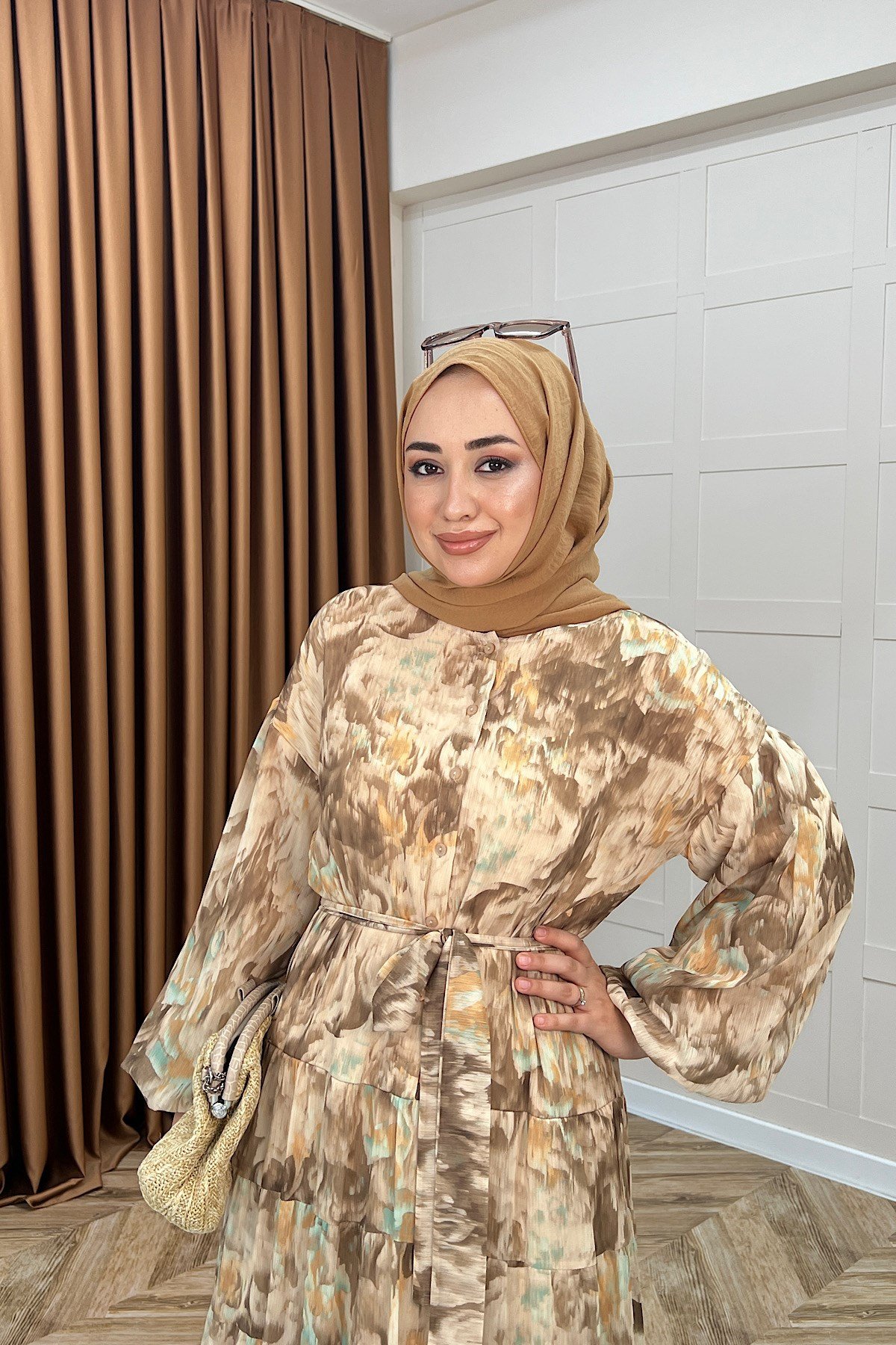 Lily Rüya Desen Şifon Elbise Vizon