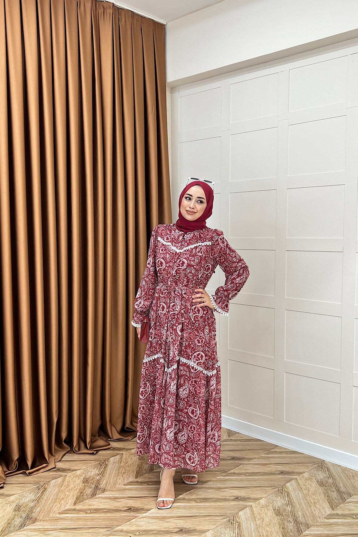 Lisa Dantel Detay Elbise Bordo