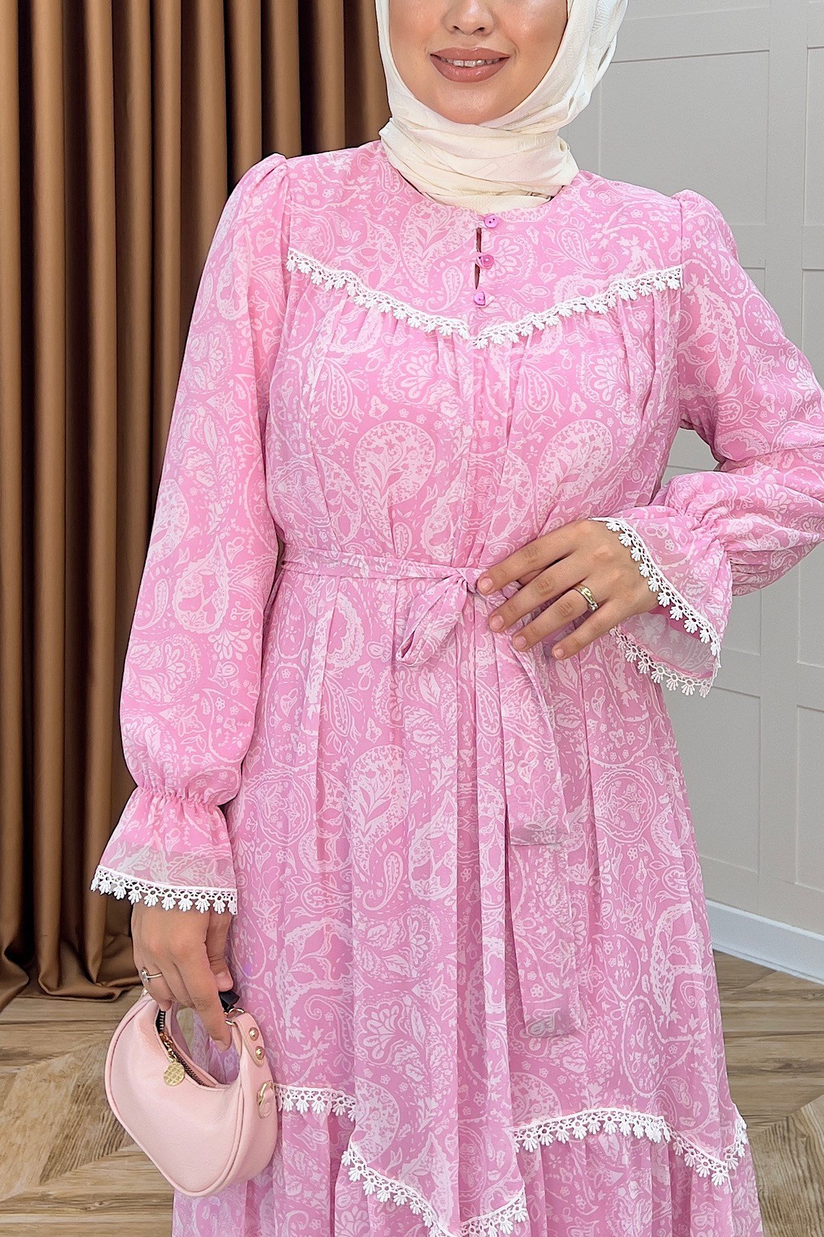 Lisa Dantel Detay Elbise Pembe