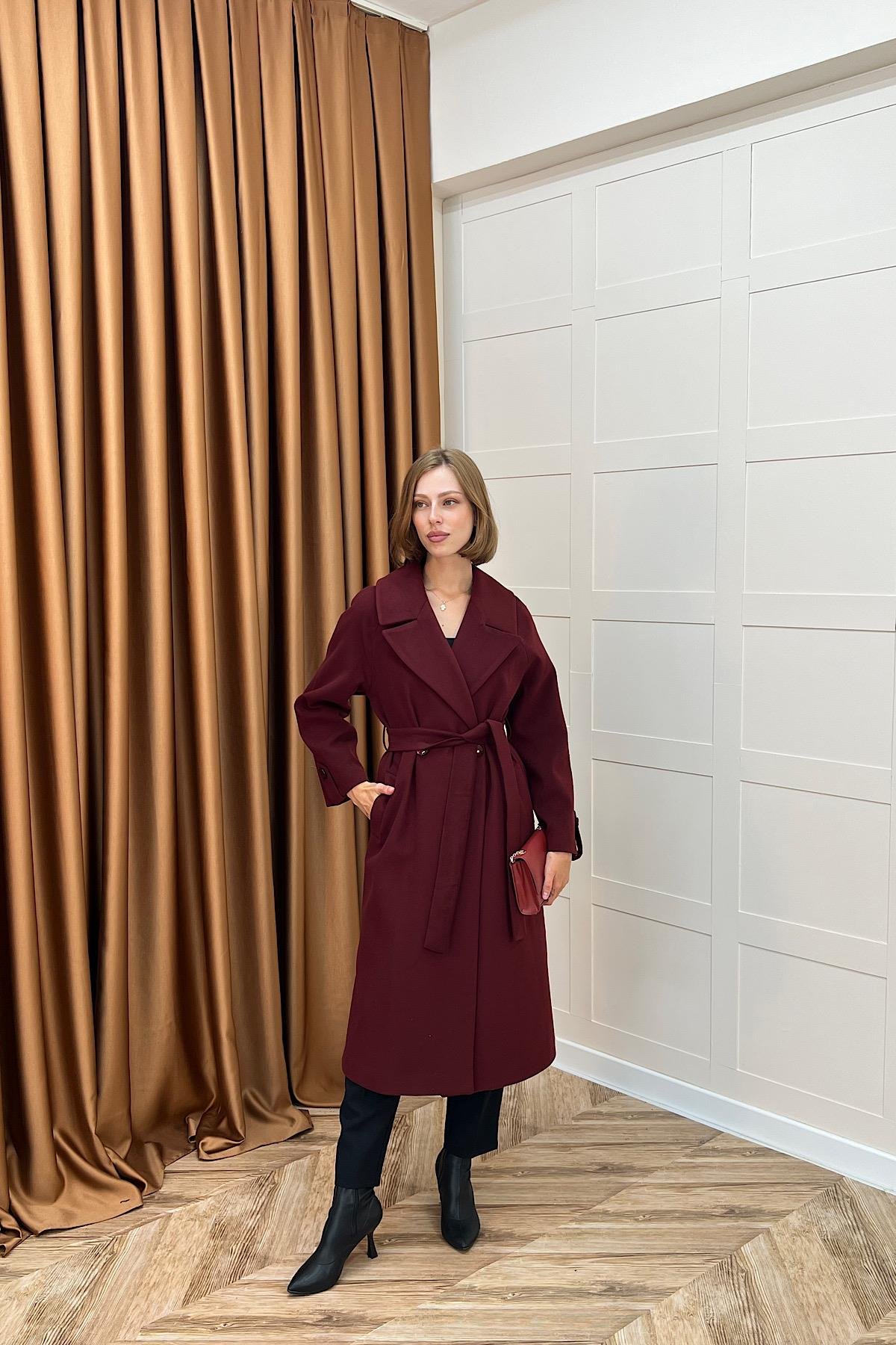 Martina Yırtmaçlı Kaban Bordo