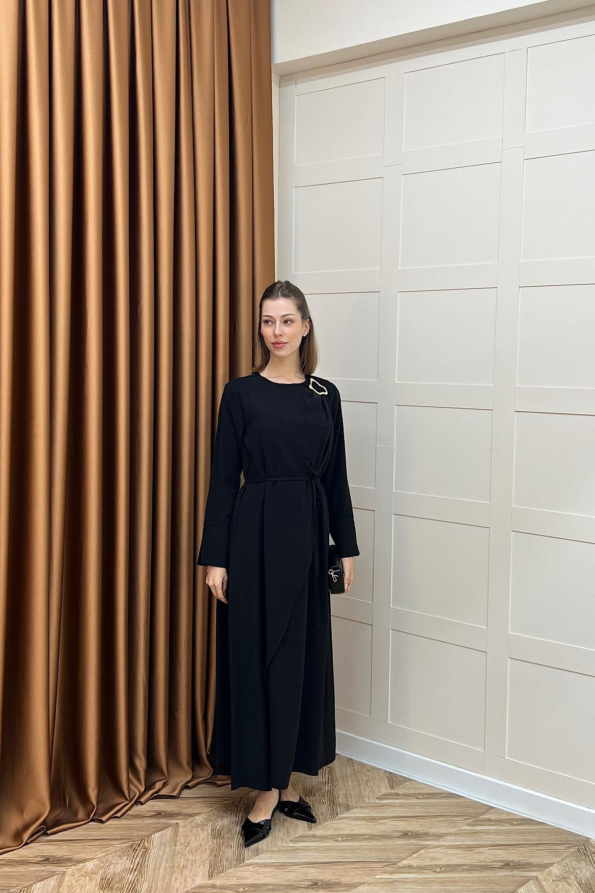 Paria Toka Detay Elbise Siyah