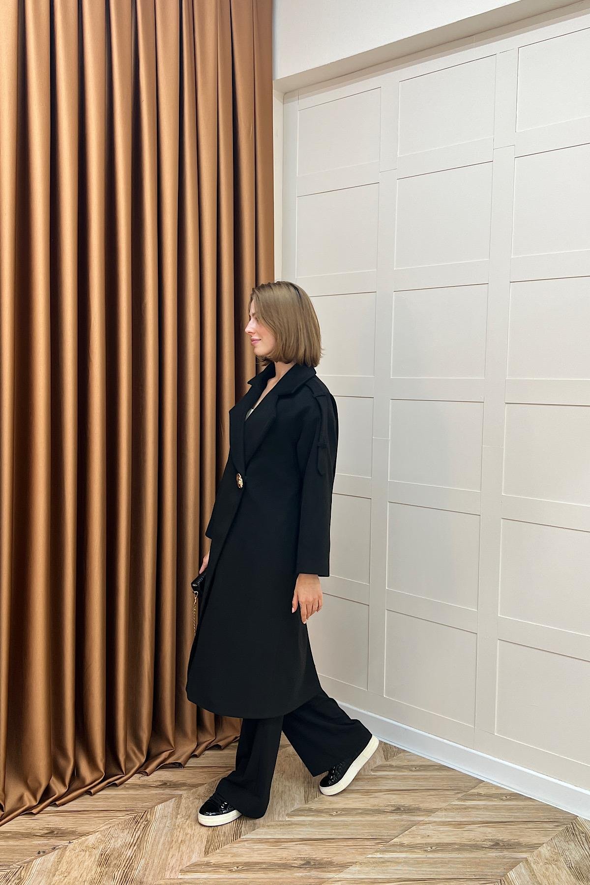 Parya Omuz Detay Kaşe Kaban Siyah