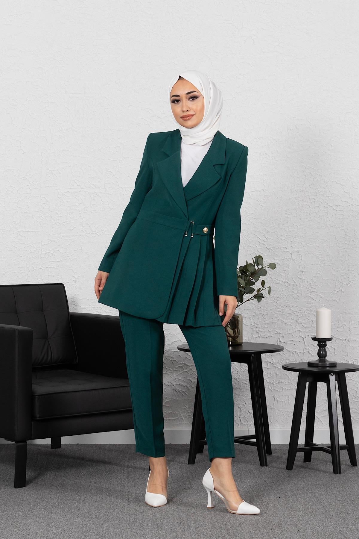 Pilise Detay Ceket Takım Zümrüt
