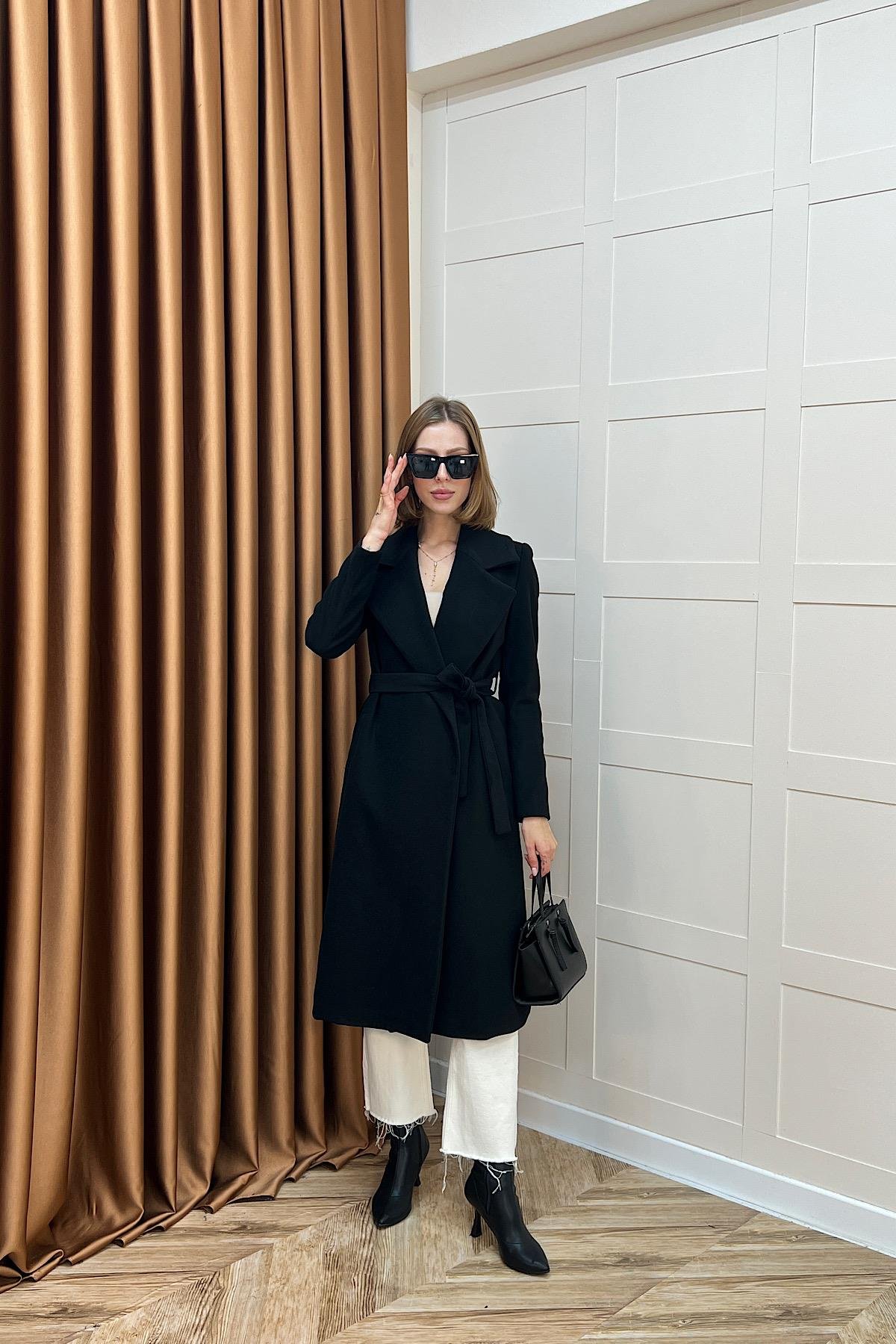 Premium Kuşaklı Kaşe Kaban Siyah