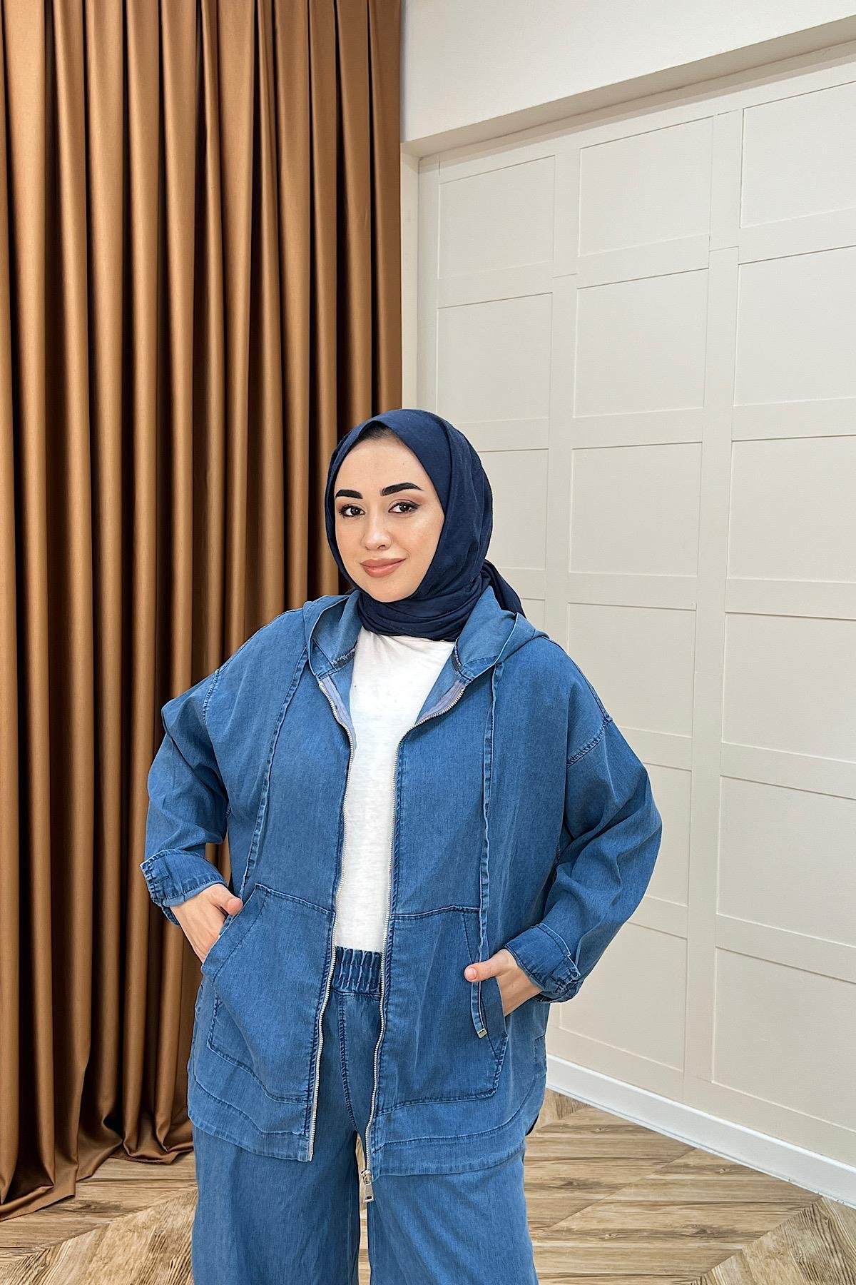 Real İkili Takım Mavi