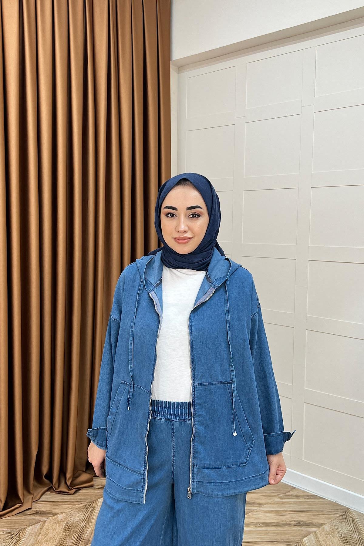 Real İkili Takım Mavi