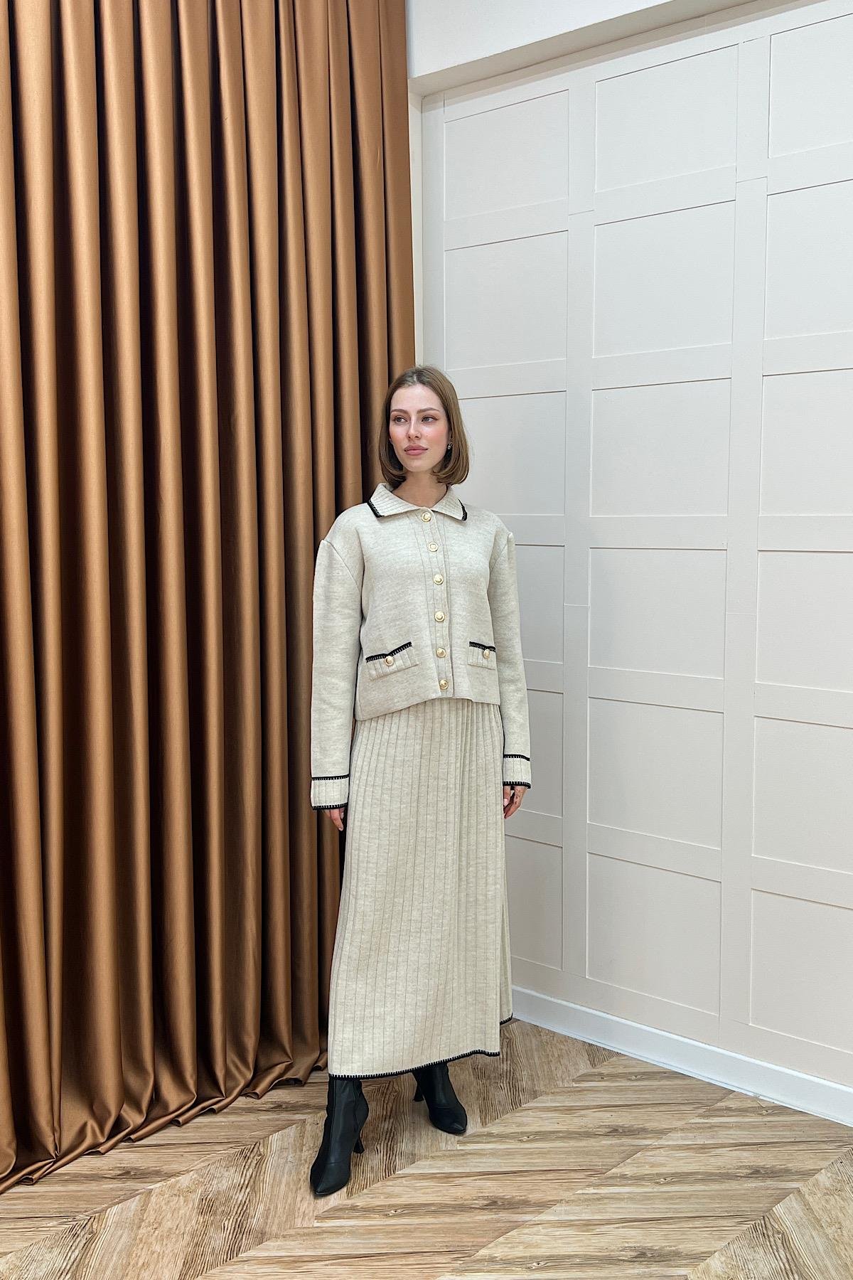 Roma Etekli Triko Takım Taş