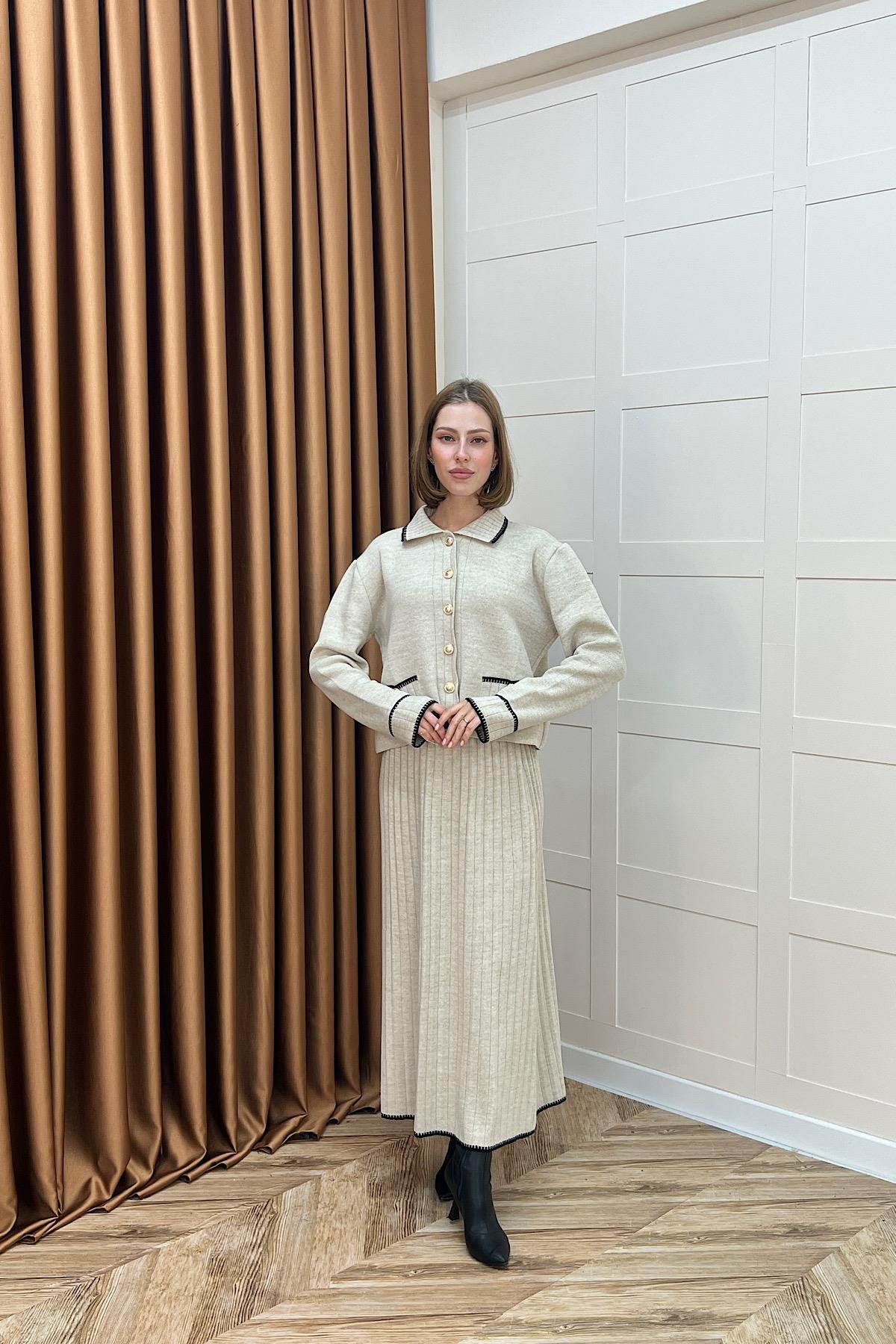 Roma Etekli Triko Takım Taş