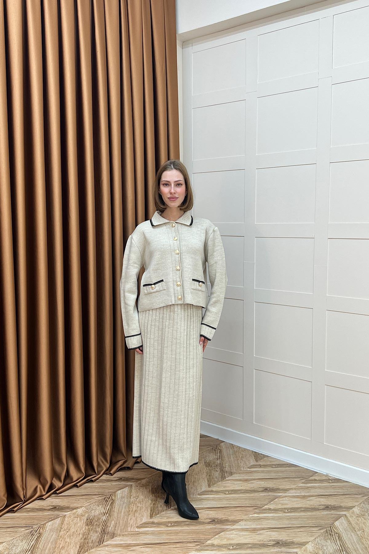 Roma Etekli Triko Takım Taş