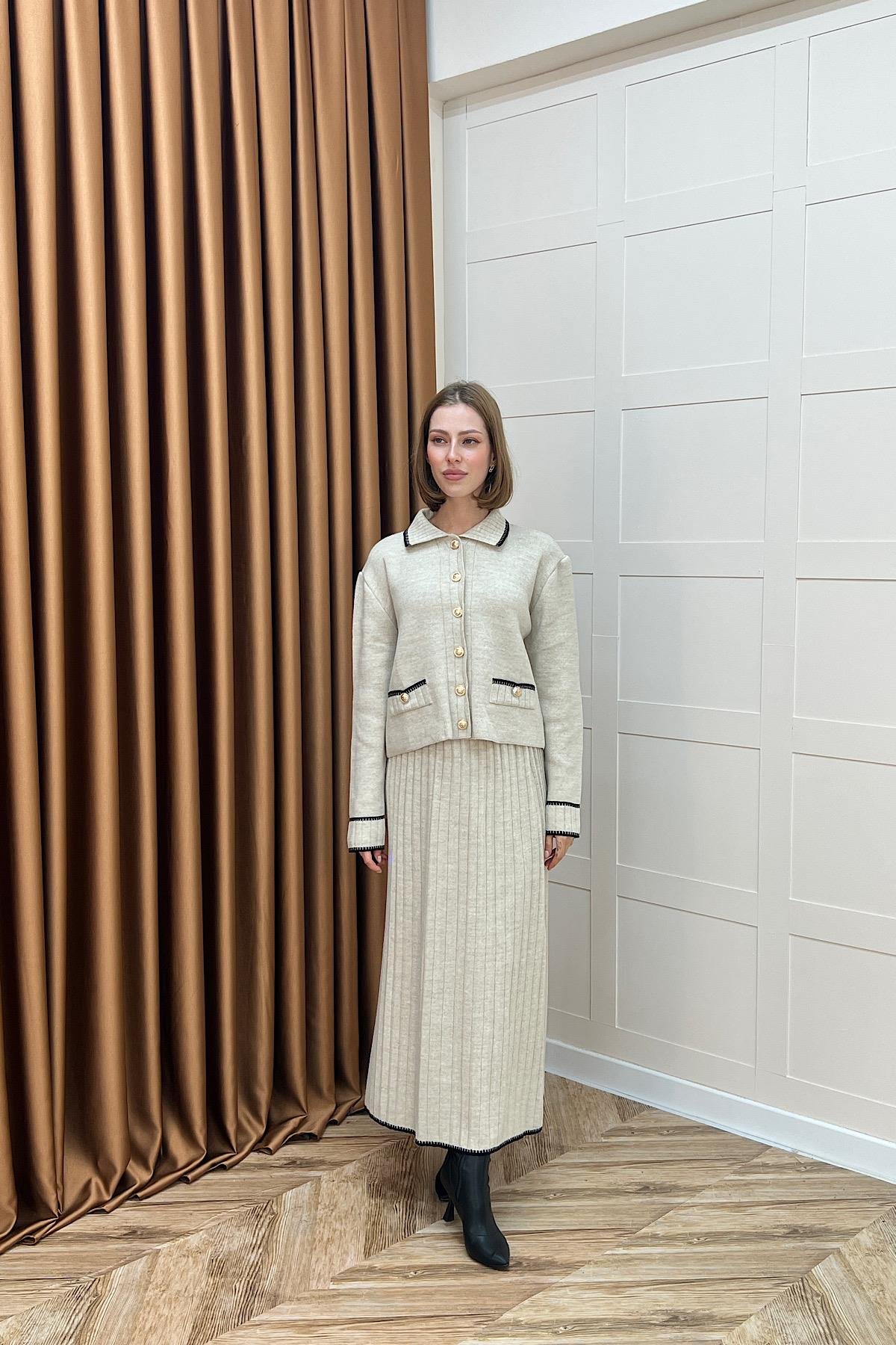 Roma Etekli Triko Takım Taş