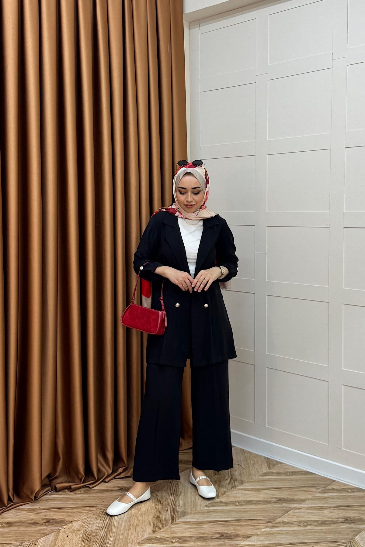 Sandra Ceketli Takım Siyah