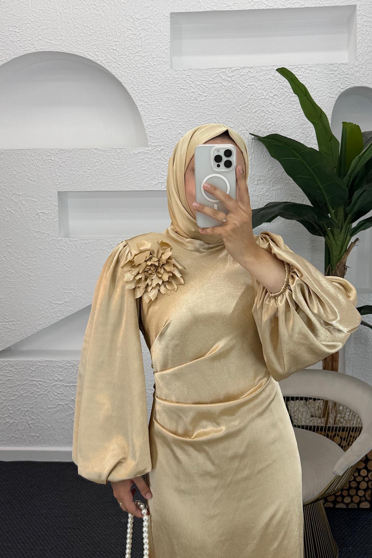 Sanna Broş Detay Abiye Gold