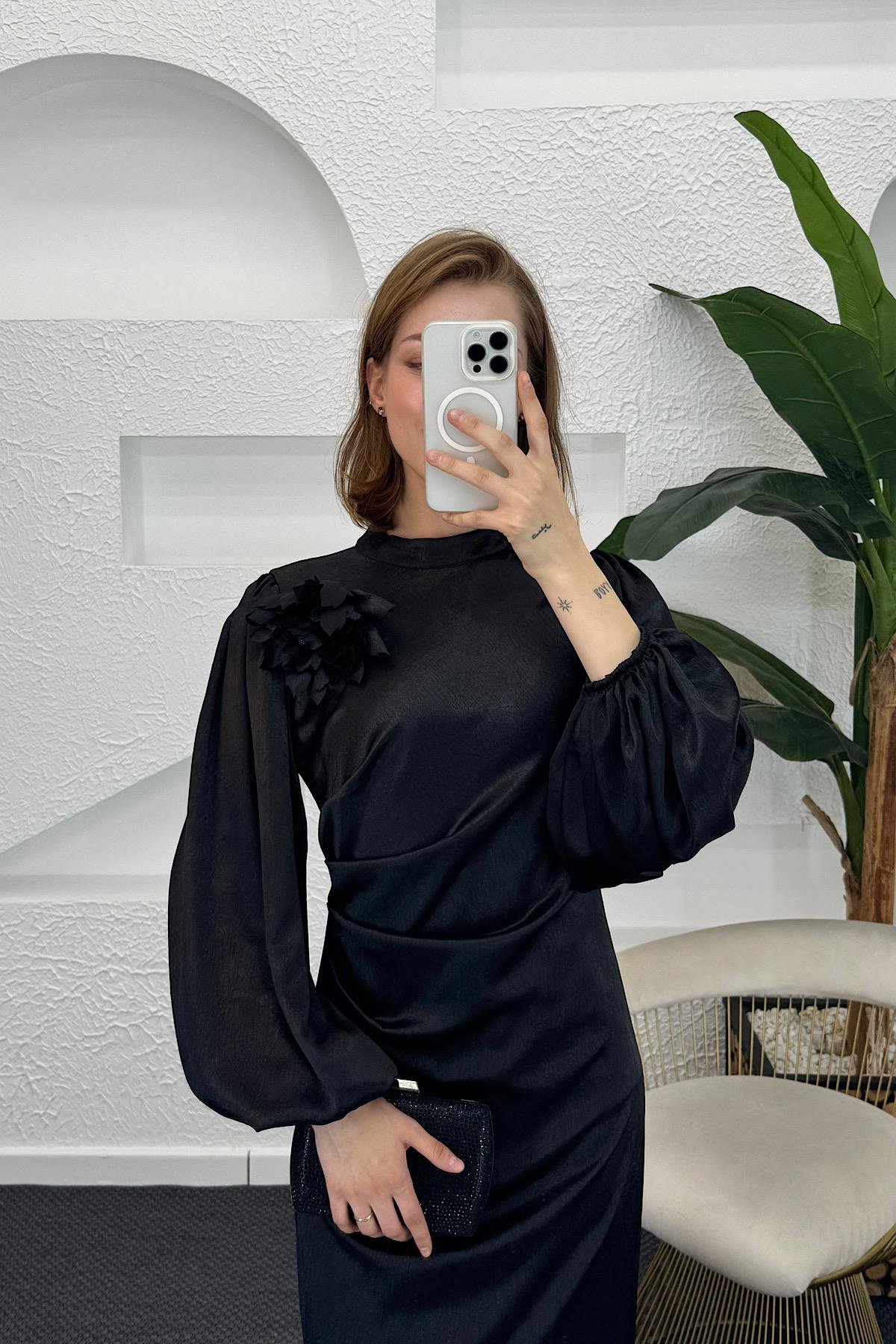 Sanna Broş Detay Abiye Siyah