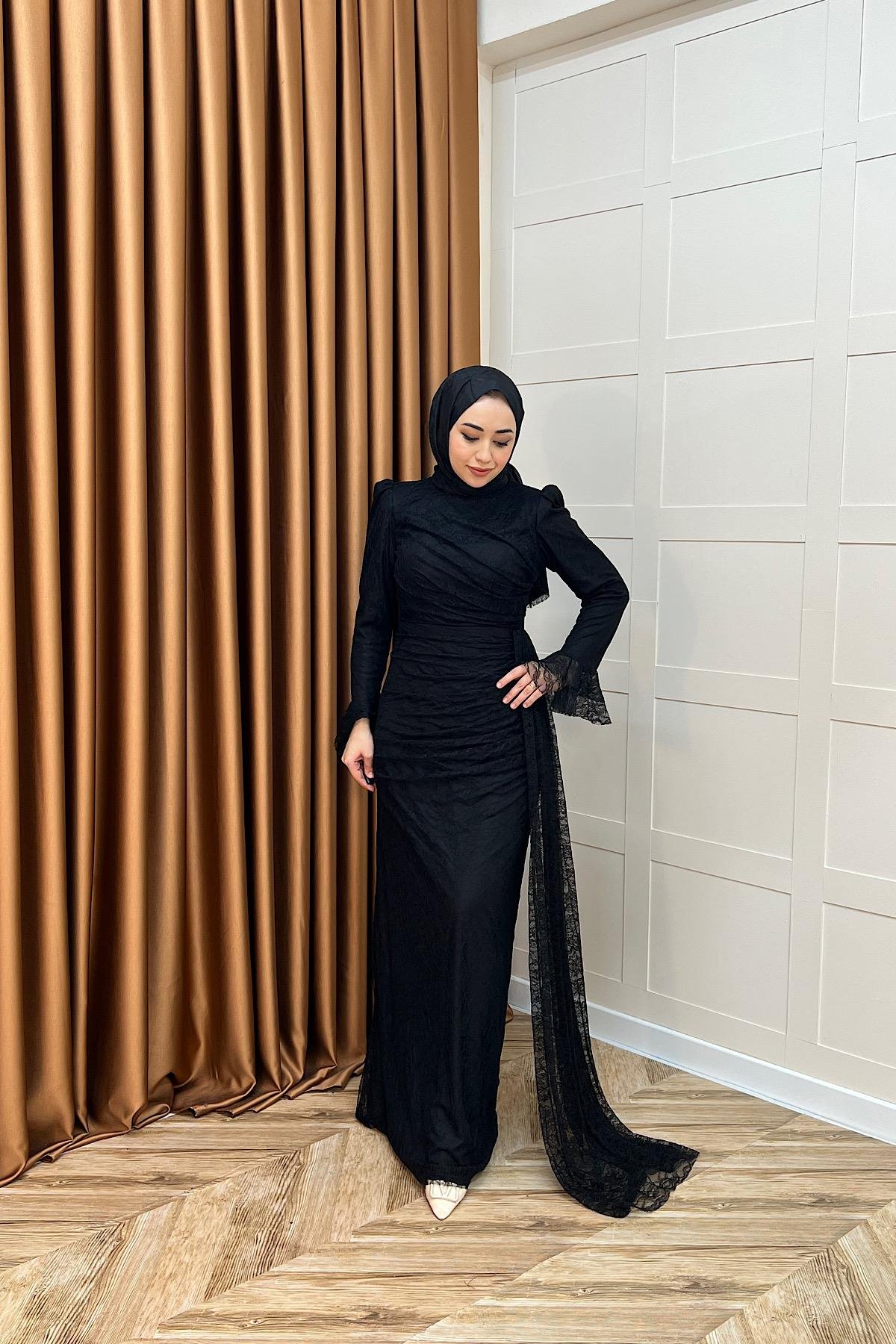 Serena Dantel Balık Abiye Siyah