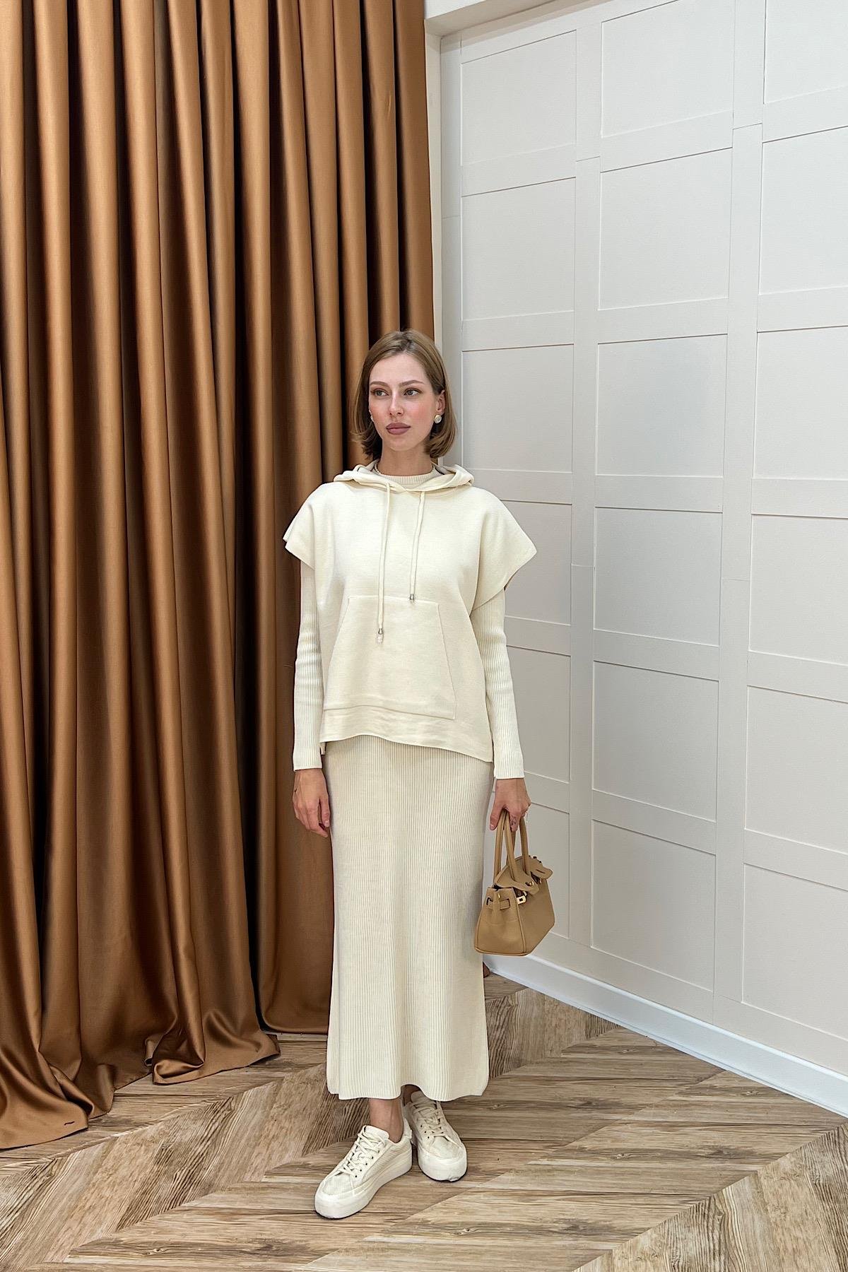 Üst Kapüşonlu İkili Triko Elbise Krem