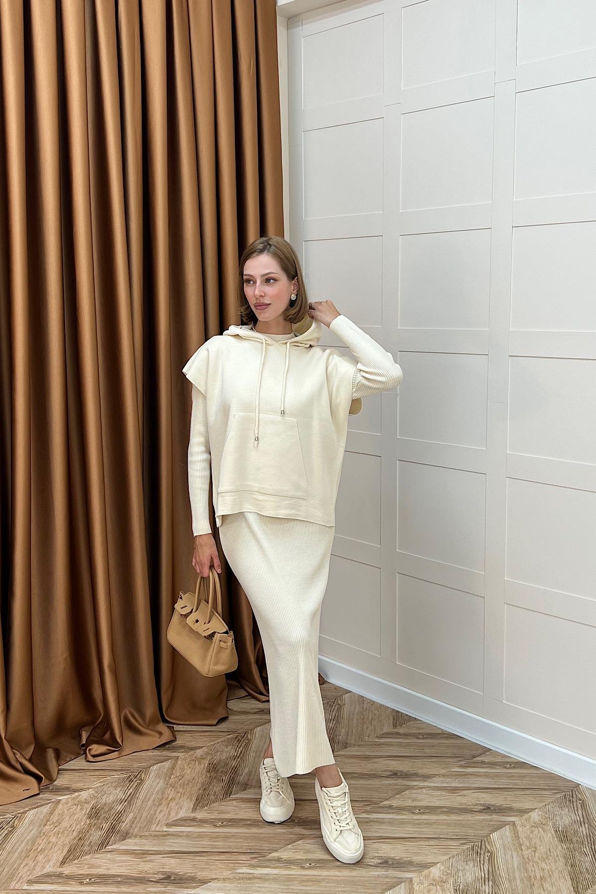 Üst Kapüşonlu İkili Triko Elbise Krem
