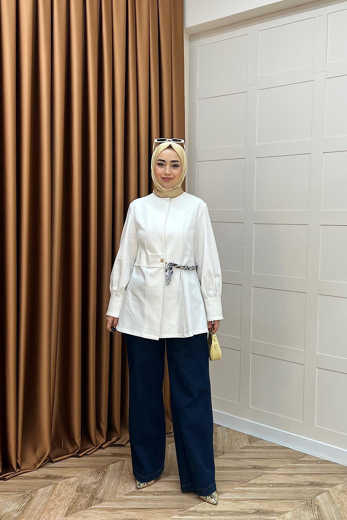 Wanda Fular Kemer Detay Gabardin Kap Beyaz