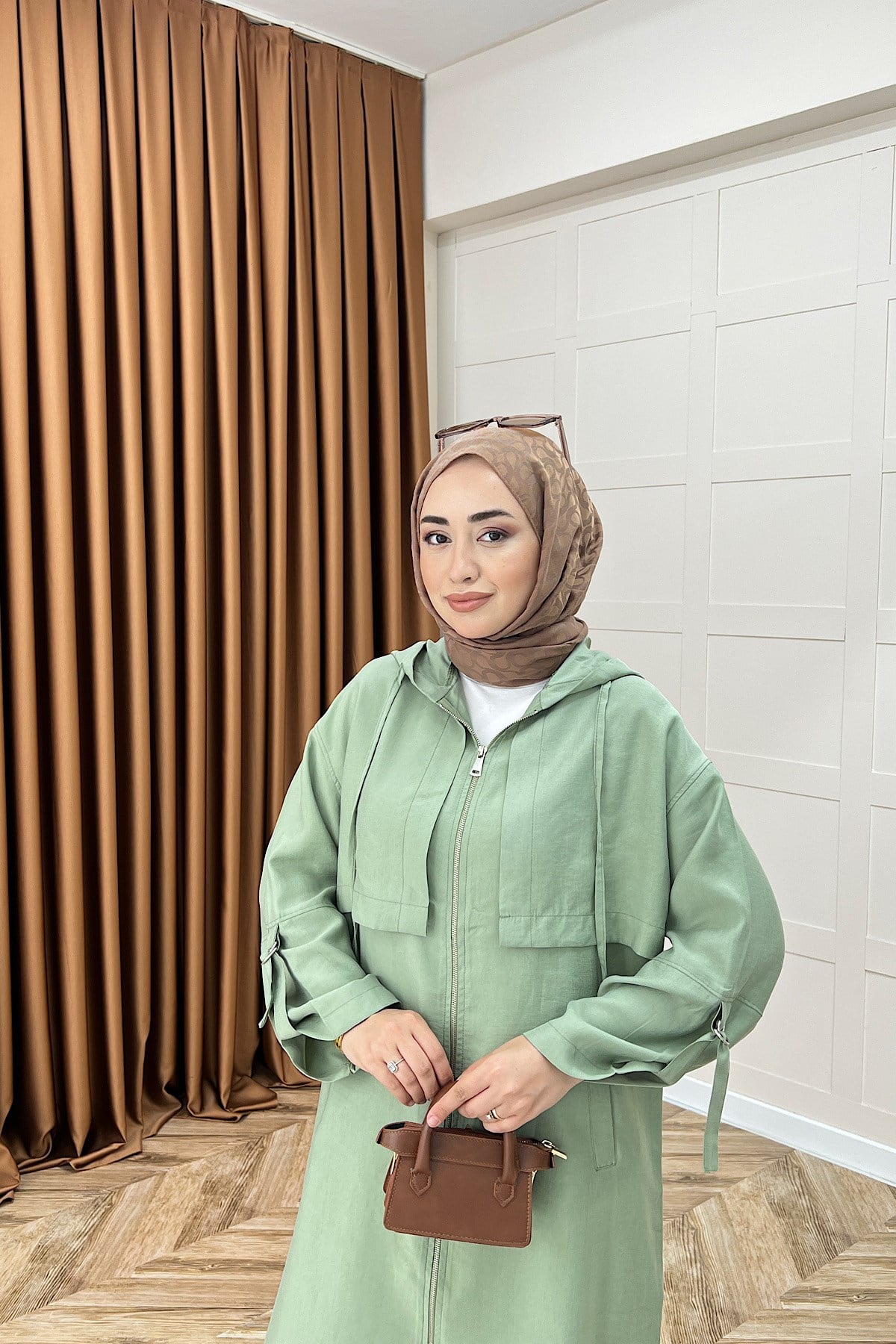 Zeva Fermuarlı Kap Çağla Yeşili