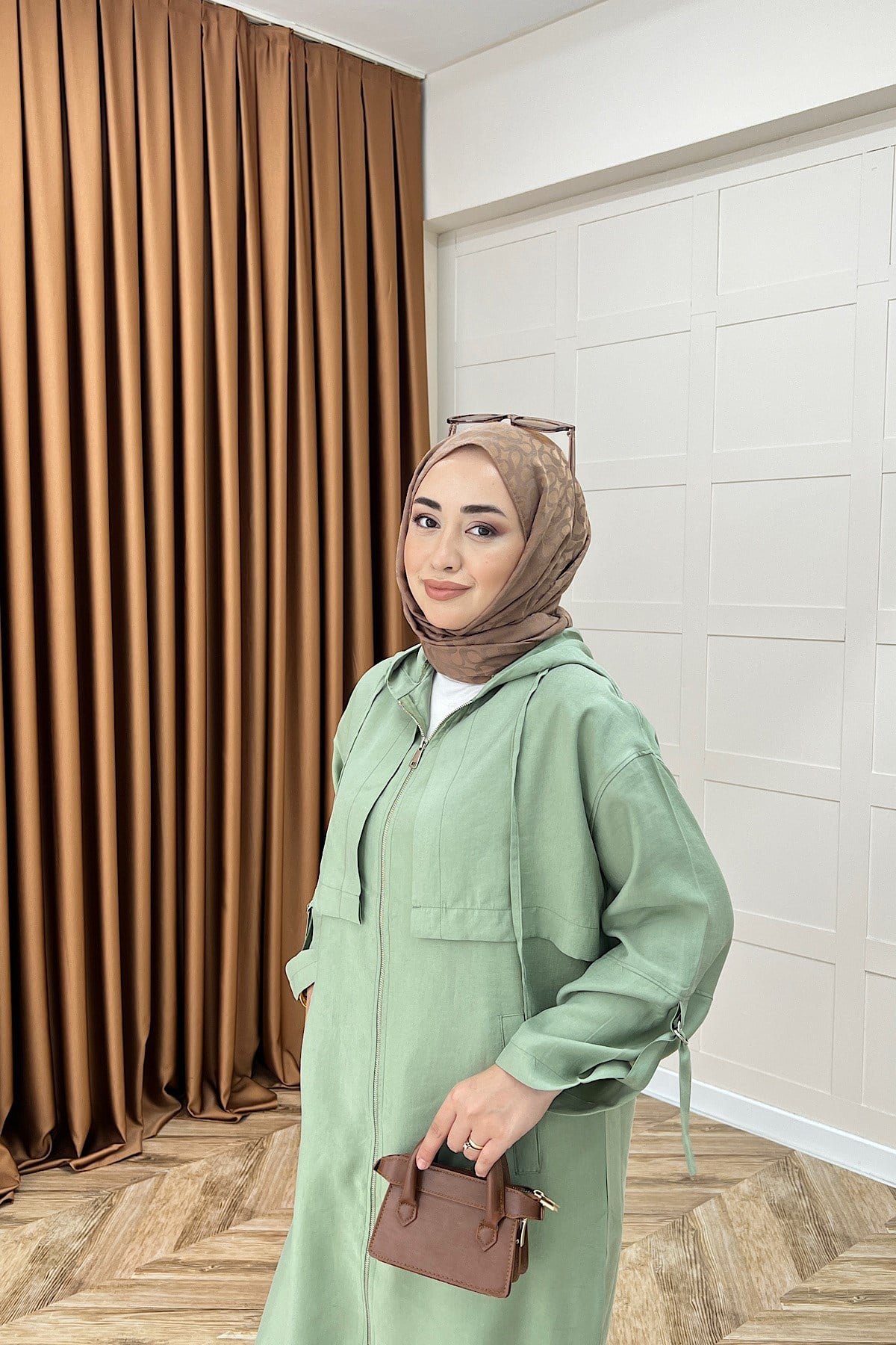 Zeva Fermuarlı Kap Çağla Yeşili