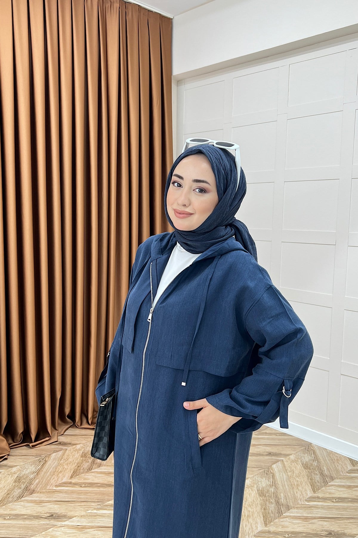 Zeva Fermuarlı Kap Lacivert