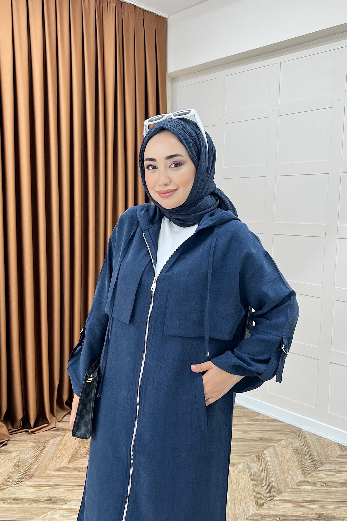 Zeva Fermuarlı Kap Lacivert