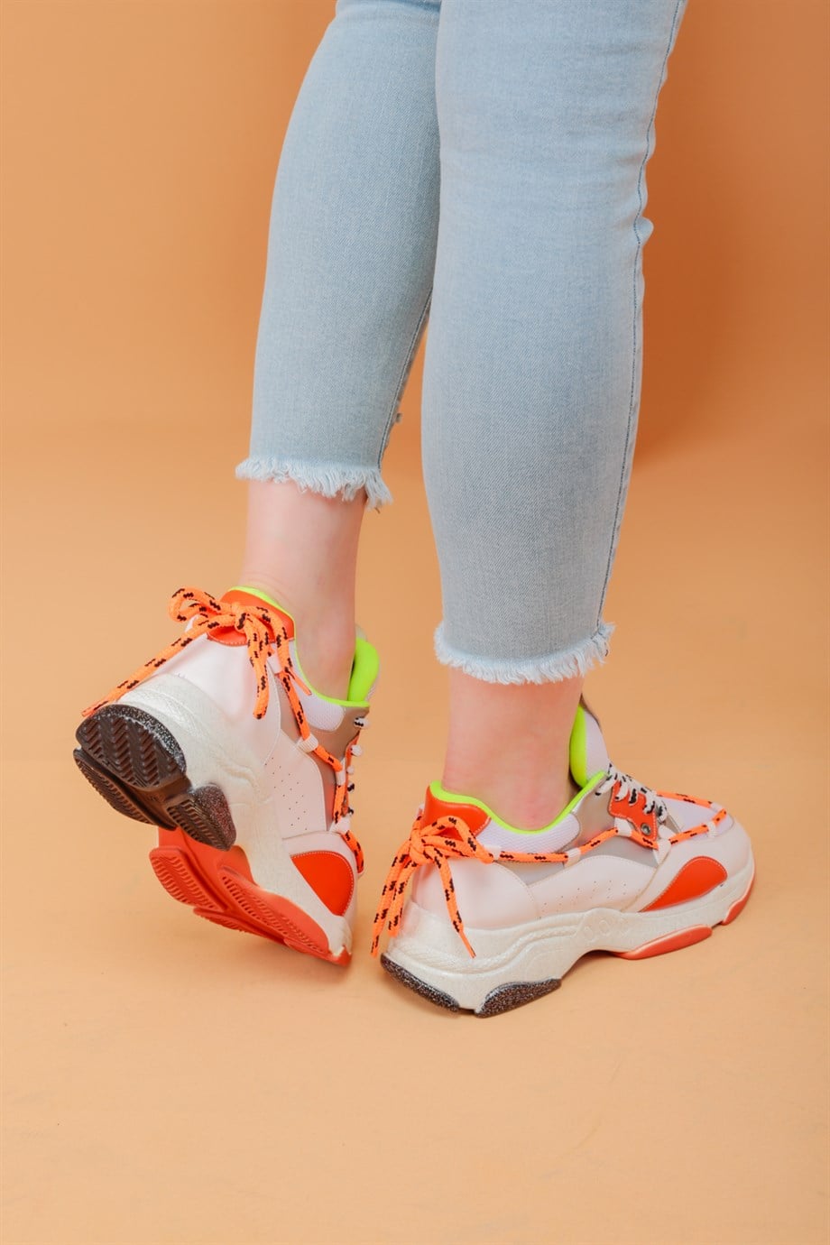 103010400000001laykiWalking ShoesLayki 103040 mat deri desenli Bayan Spor Ayakkabı