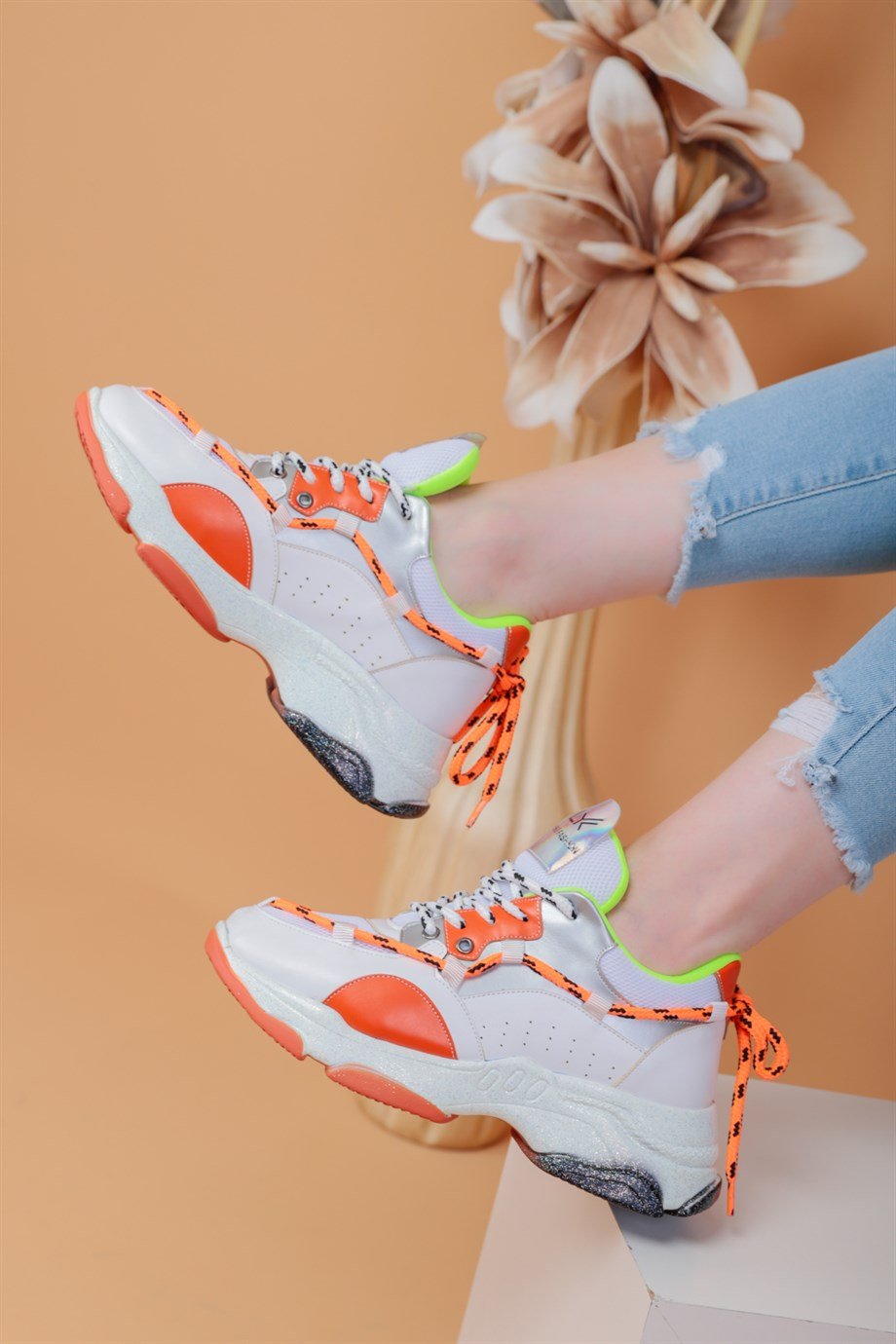 103010400000001laykiWalking ShoesLayki 103040 mat deri desenli Bayan Spor Ayakkabı