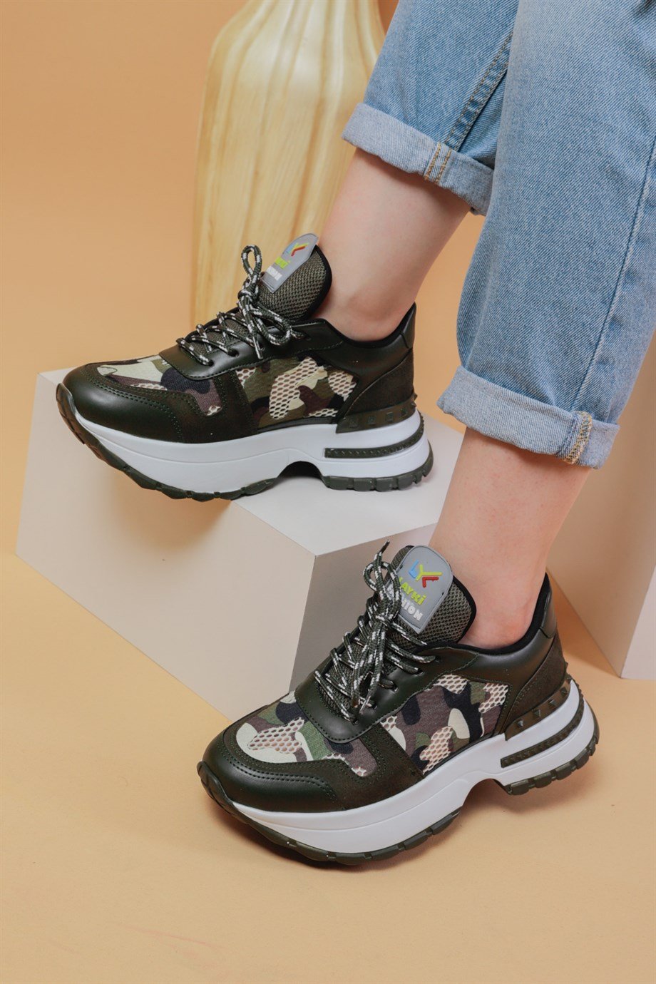 103010420000001laykiYürüyüş Ayakkabısılayki.com | Sheila Haki Renkli Kadın Sneaker Sheila Haki Renkli Kadın Sneaker