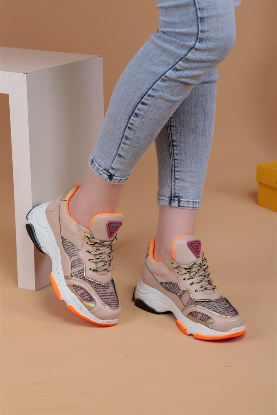 103010000000001laykiSneakerlayki.com | Trisha Krem Renkli Kadın Sneaker Trisha Krem Renkli Kadın Sneaker