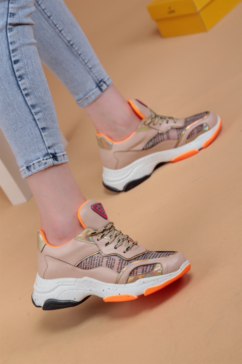 103010000000001laykiSneakerlayki.com | Trisha Krem Renkli Kadın Sneaker Trisha Krem Renkli Kadın Sneaker