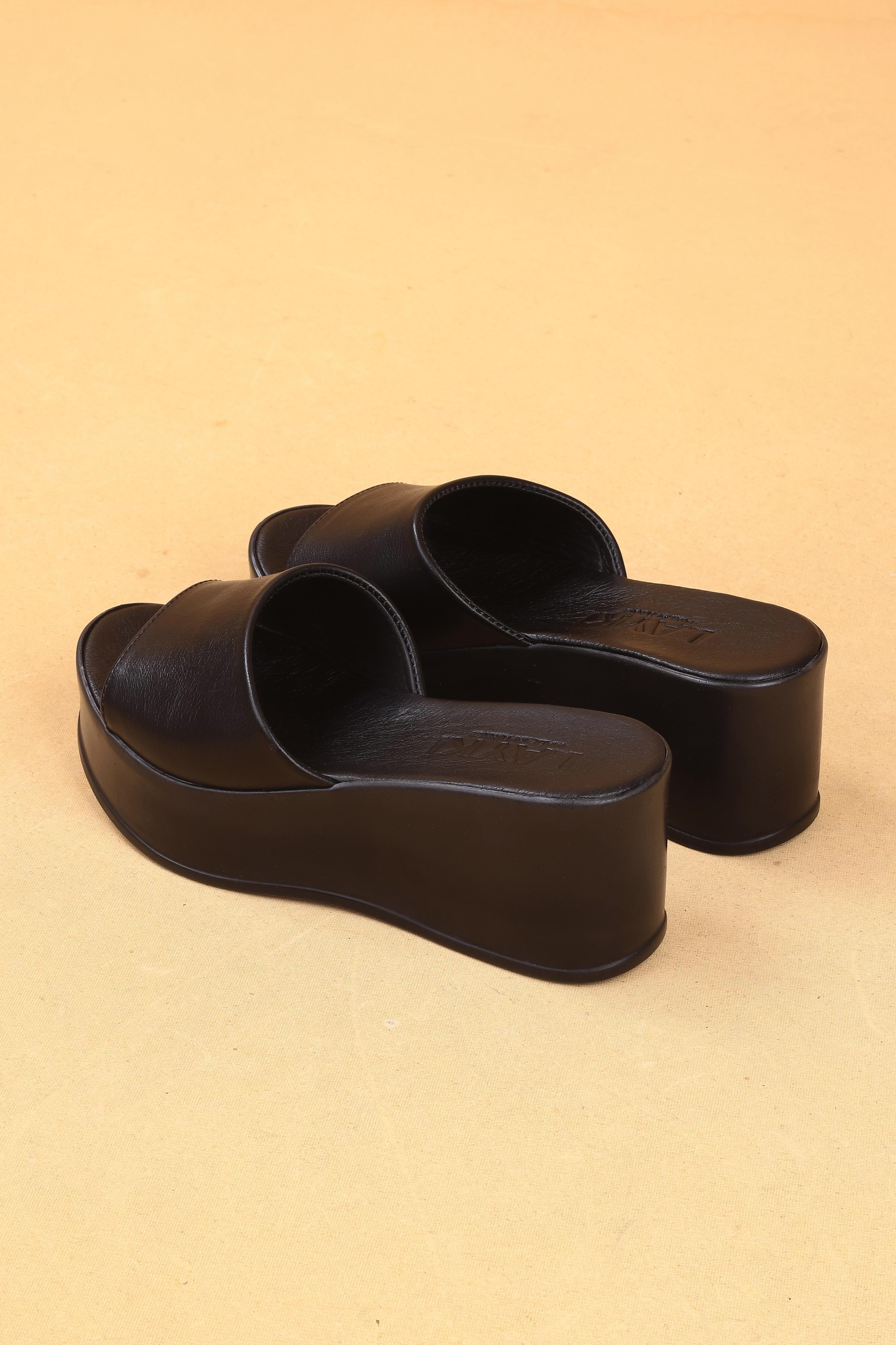 794010000101LaykiTerlikSiyah Renk Yüksek Taban Lüx Terlik | Kalın Taban Lüx Terlik ModelleriSenica Siyah Renkli Yüksek Taban Lüx Terlik