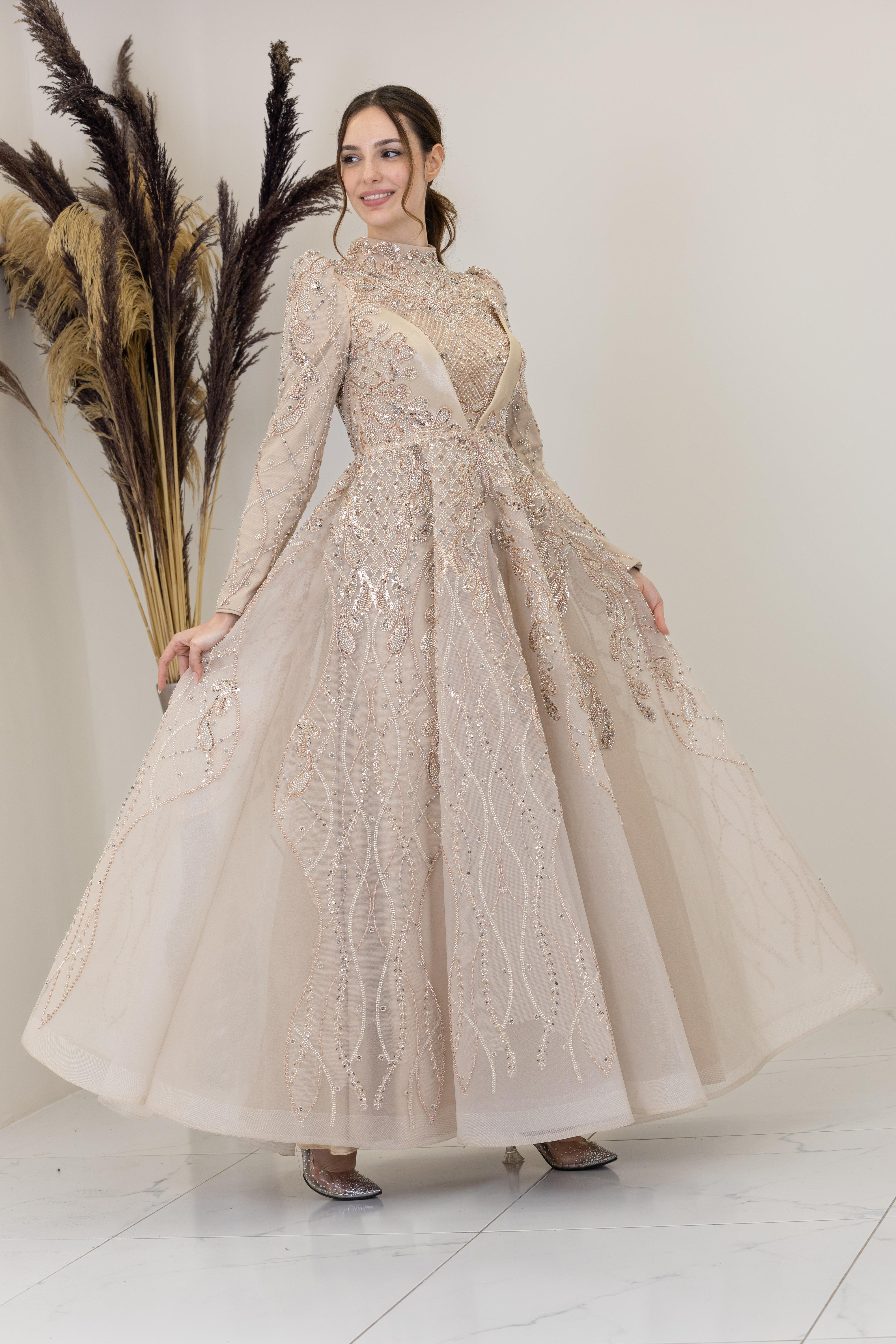 Aplik İşlemeli Yaprak Abiye - Gold