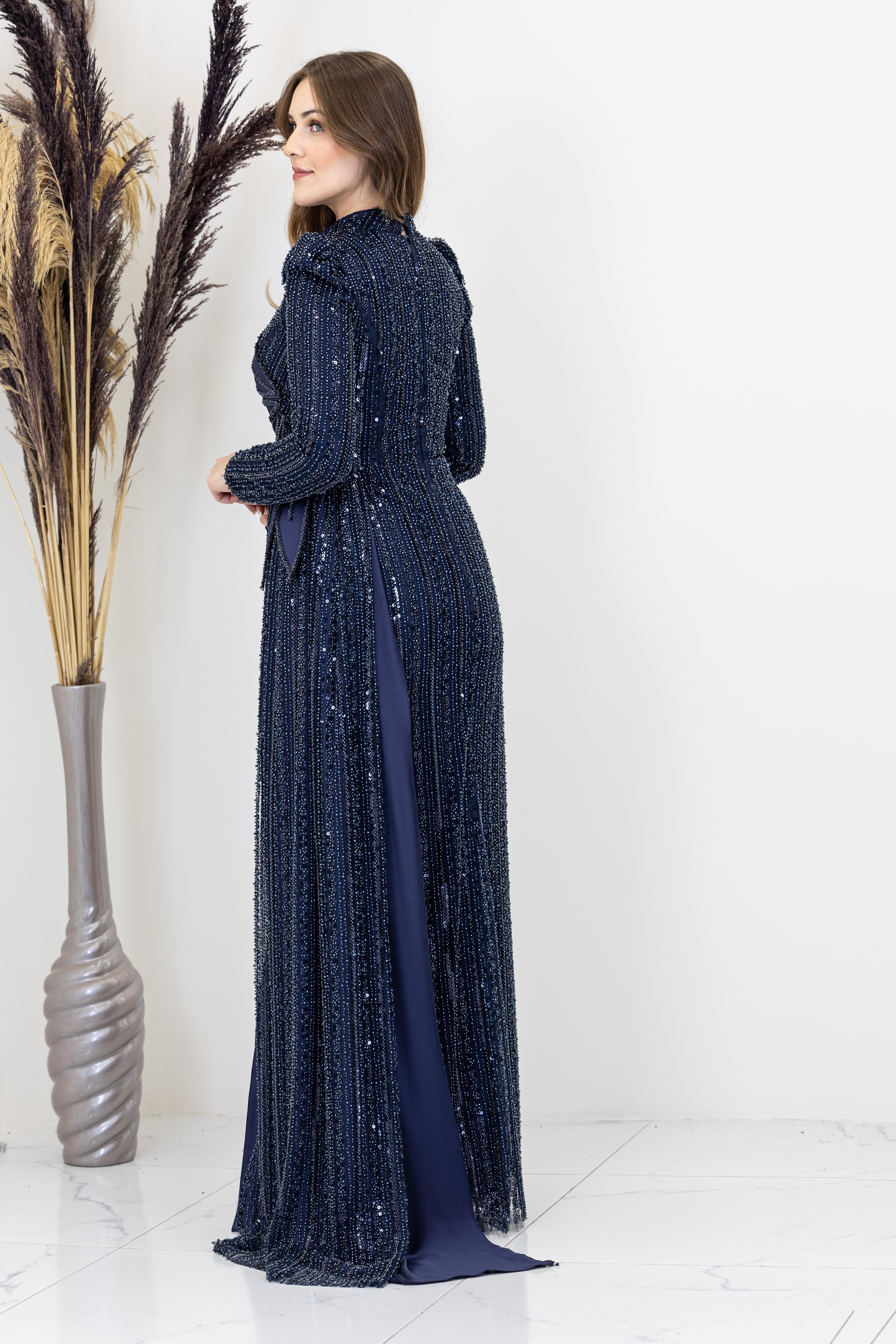 Beli Çiçek Detaylı Bergüzar Abiye - Lacivert