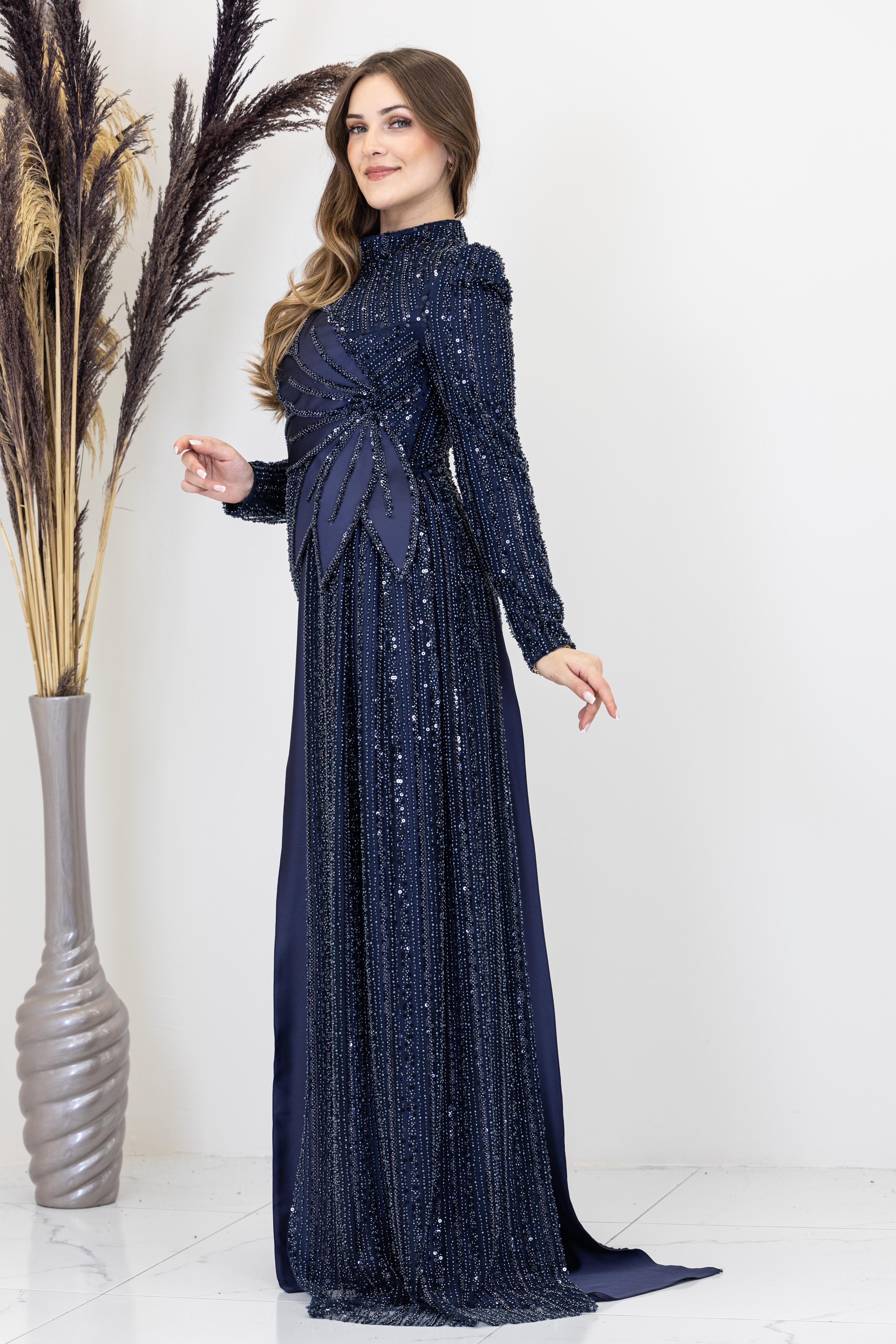 Beli Çiçek Detaylı Bergüzar Abiye - Lacivert