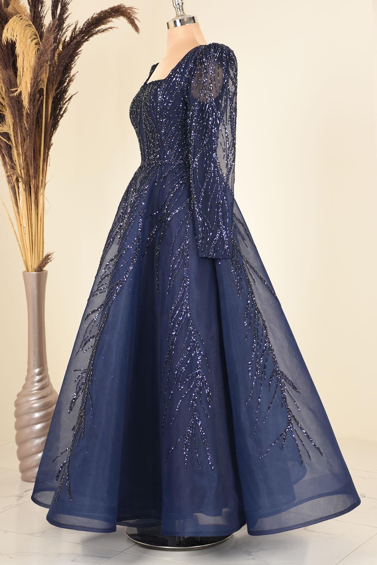 Boncuk İşlemeli Karmen Abiye - Lacivert