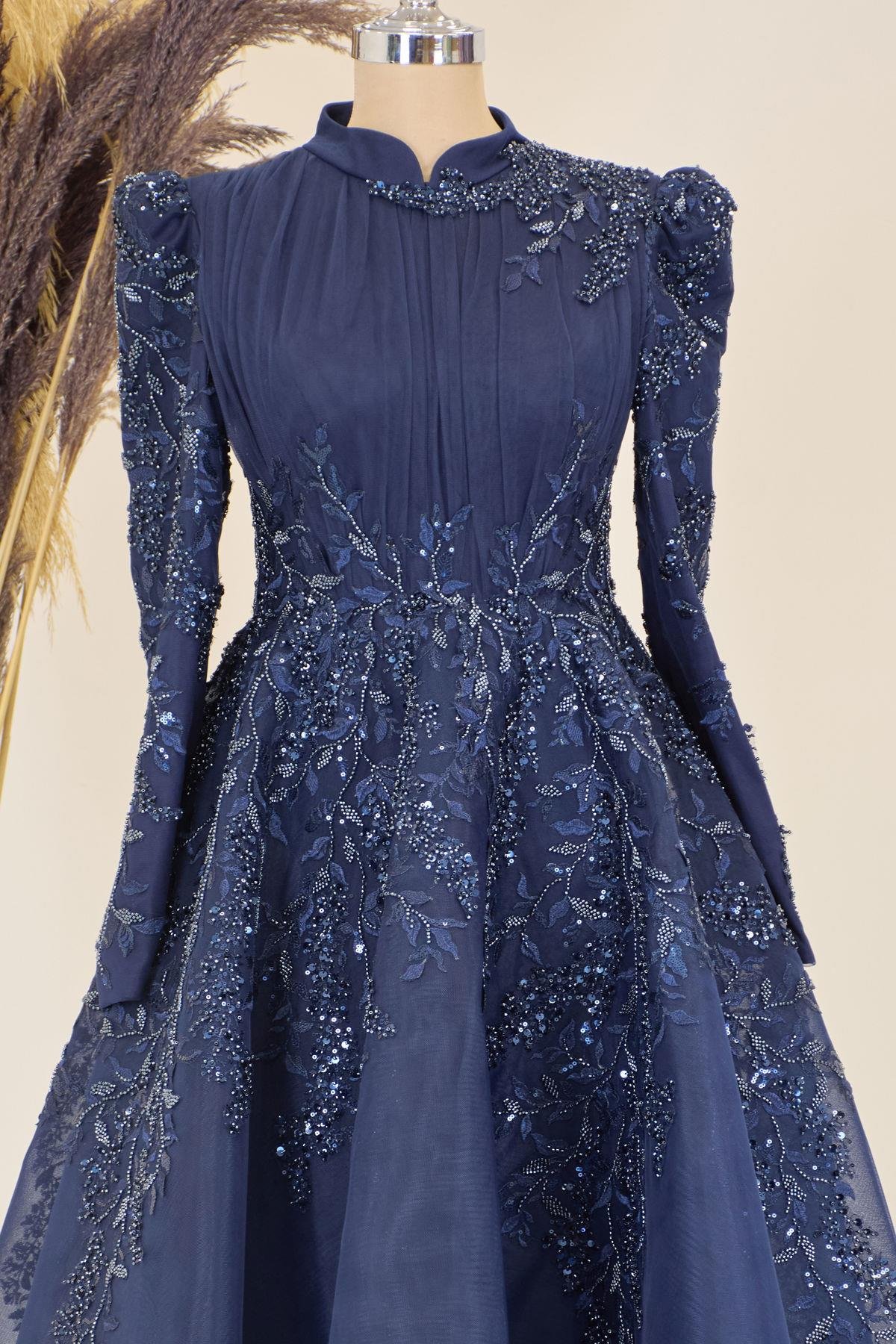 Çiçek İşlemeli Serra Tesettür  Abiye Lacivert