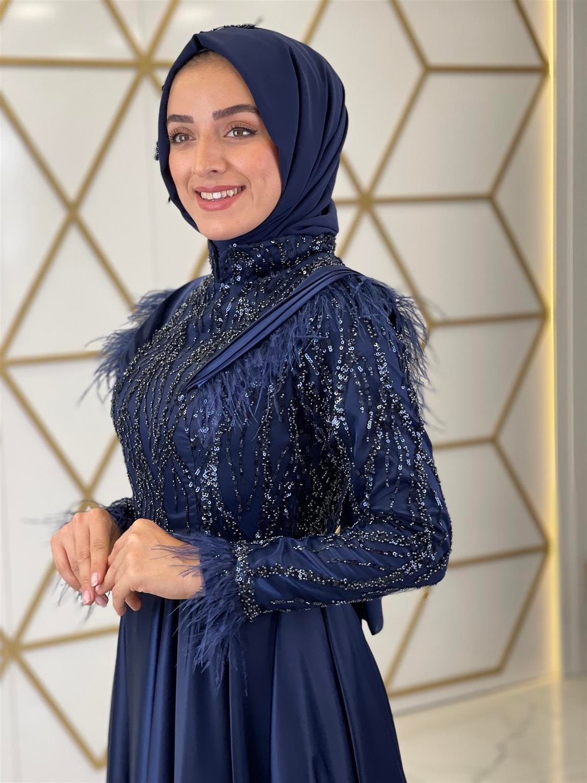 Hürrem Saten Pul Payetli Tüylü Tesettür Abiye Lacivert