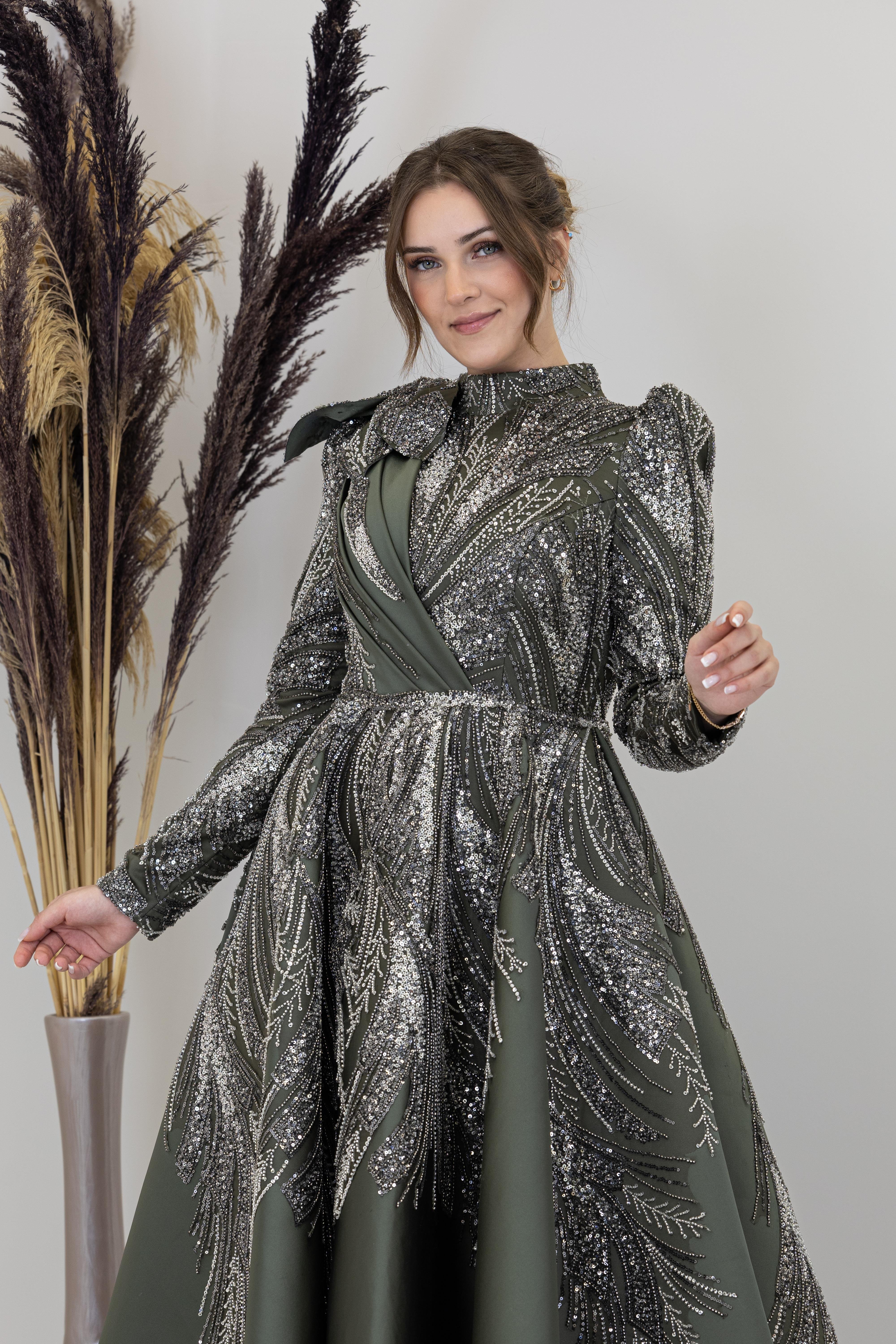 Omuzu Çiçek Detaylı Larin Abiye - Haki