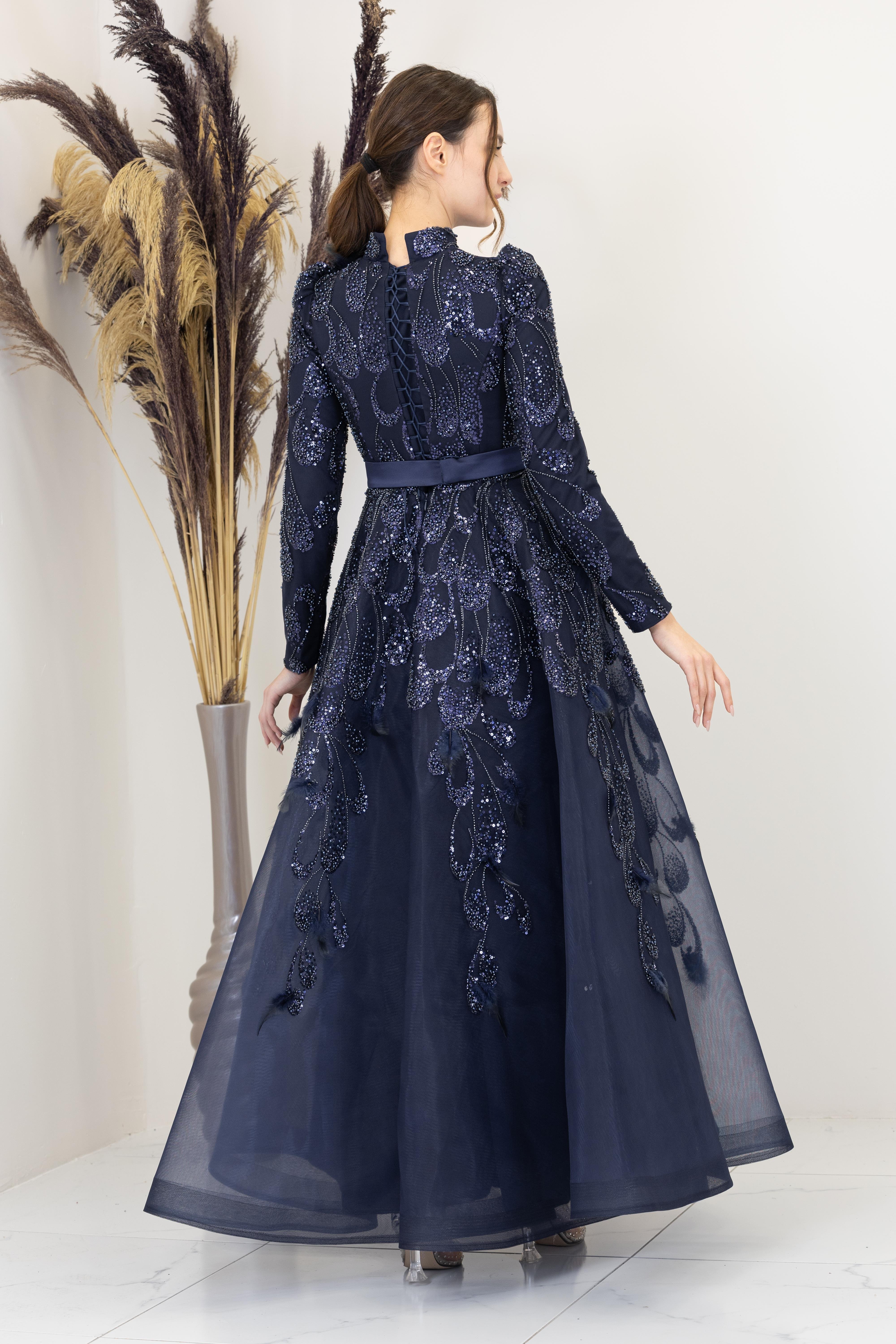 Omuzu ve Beli Tül Detayli Simge Abiye - Lacivert