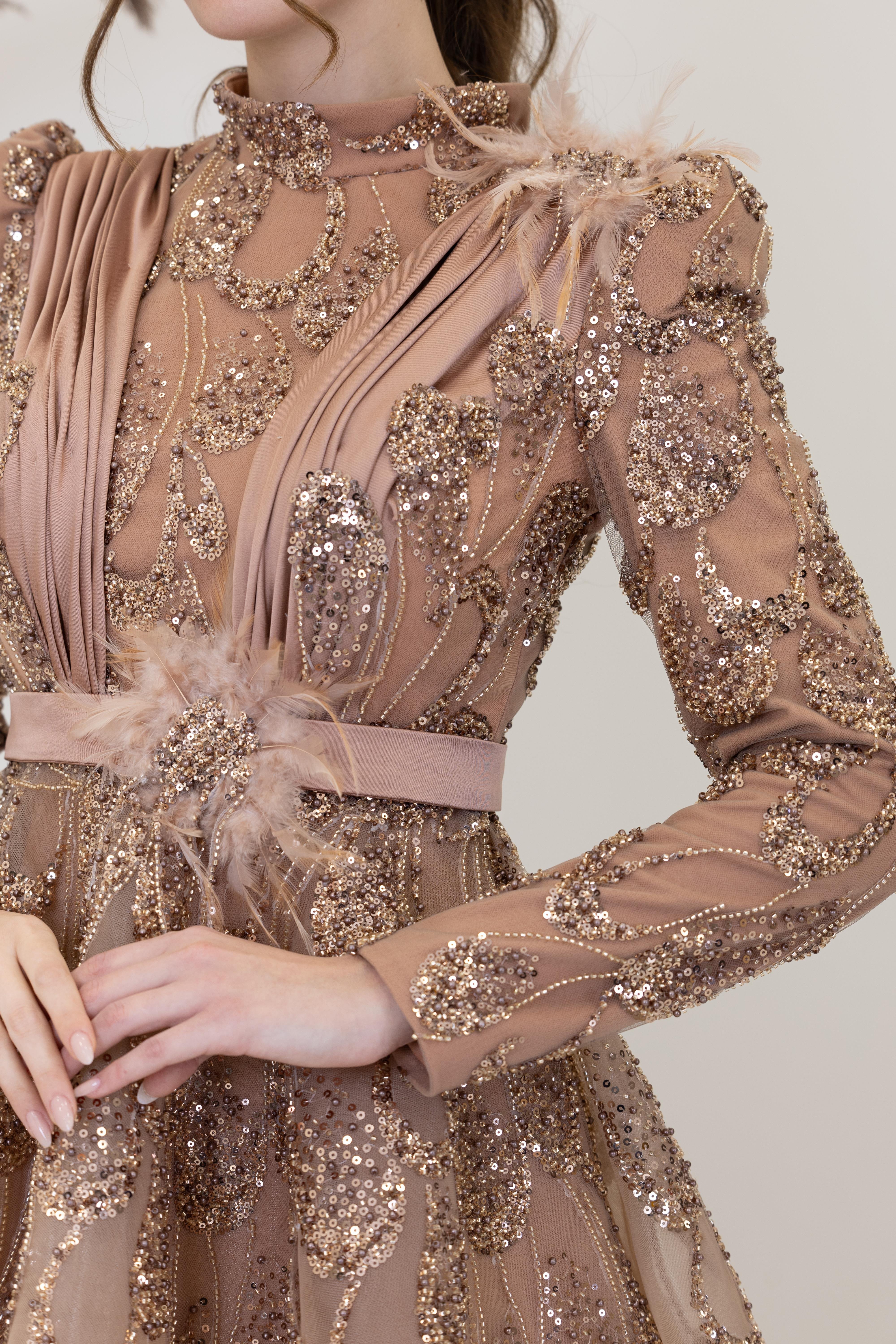 Omuzu ve Beli Tül Detayli Simge Abiye - Bakır