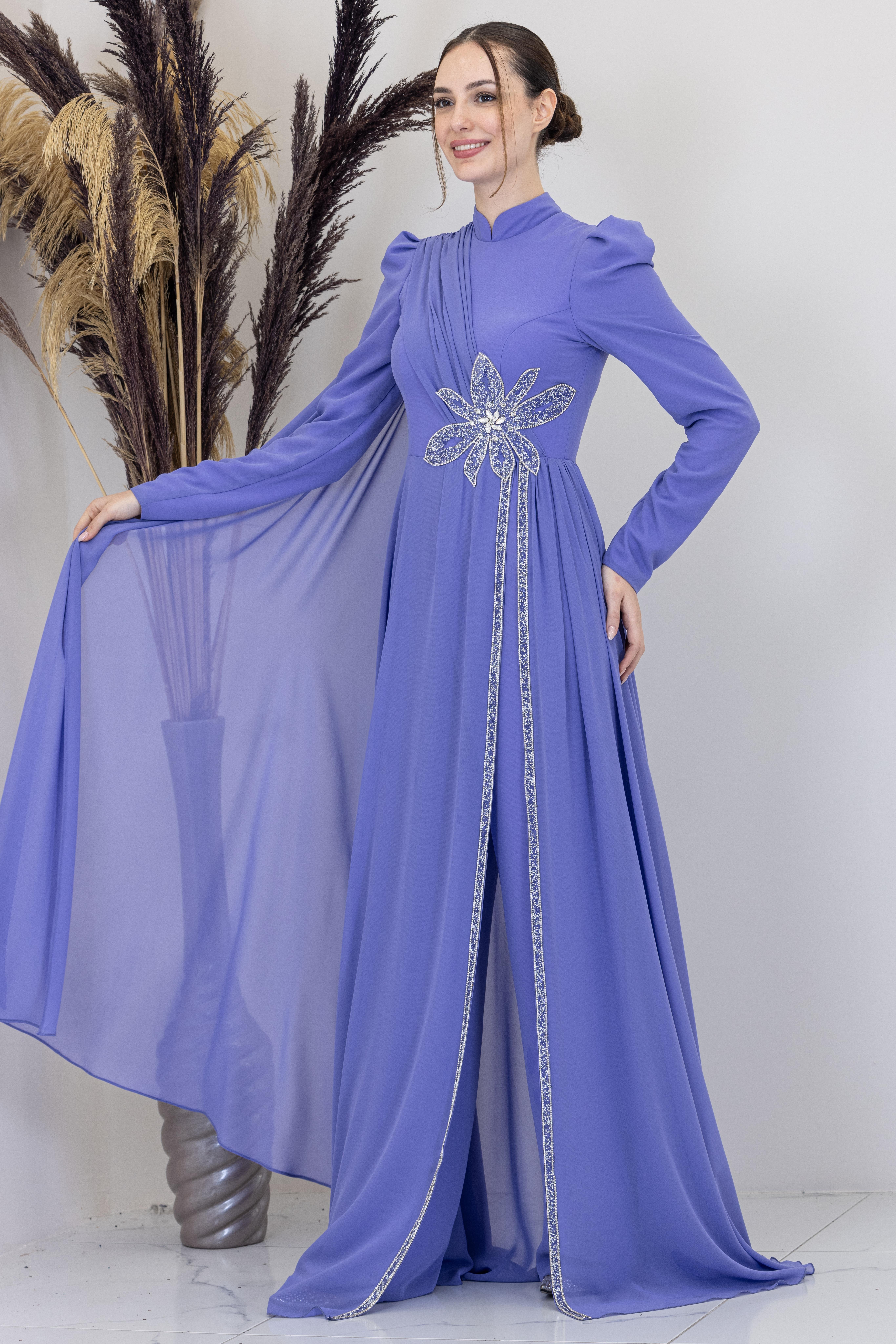 Omzu Pelerinli Çiçek Tulum - Lila