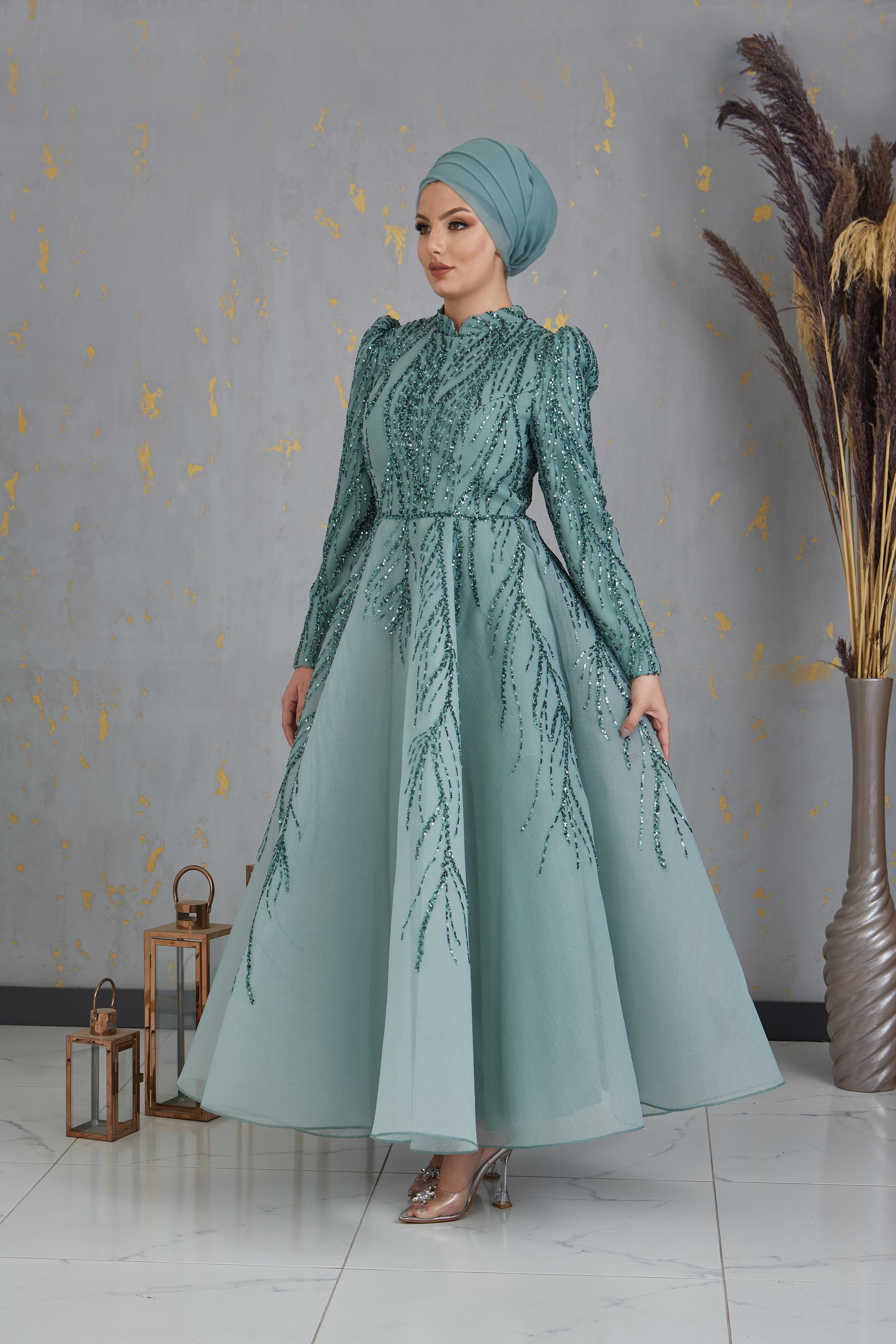 Önü Aplik Detaylı Arkadan Bağcıklı Prenses Abiye - Mint