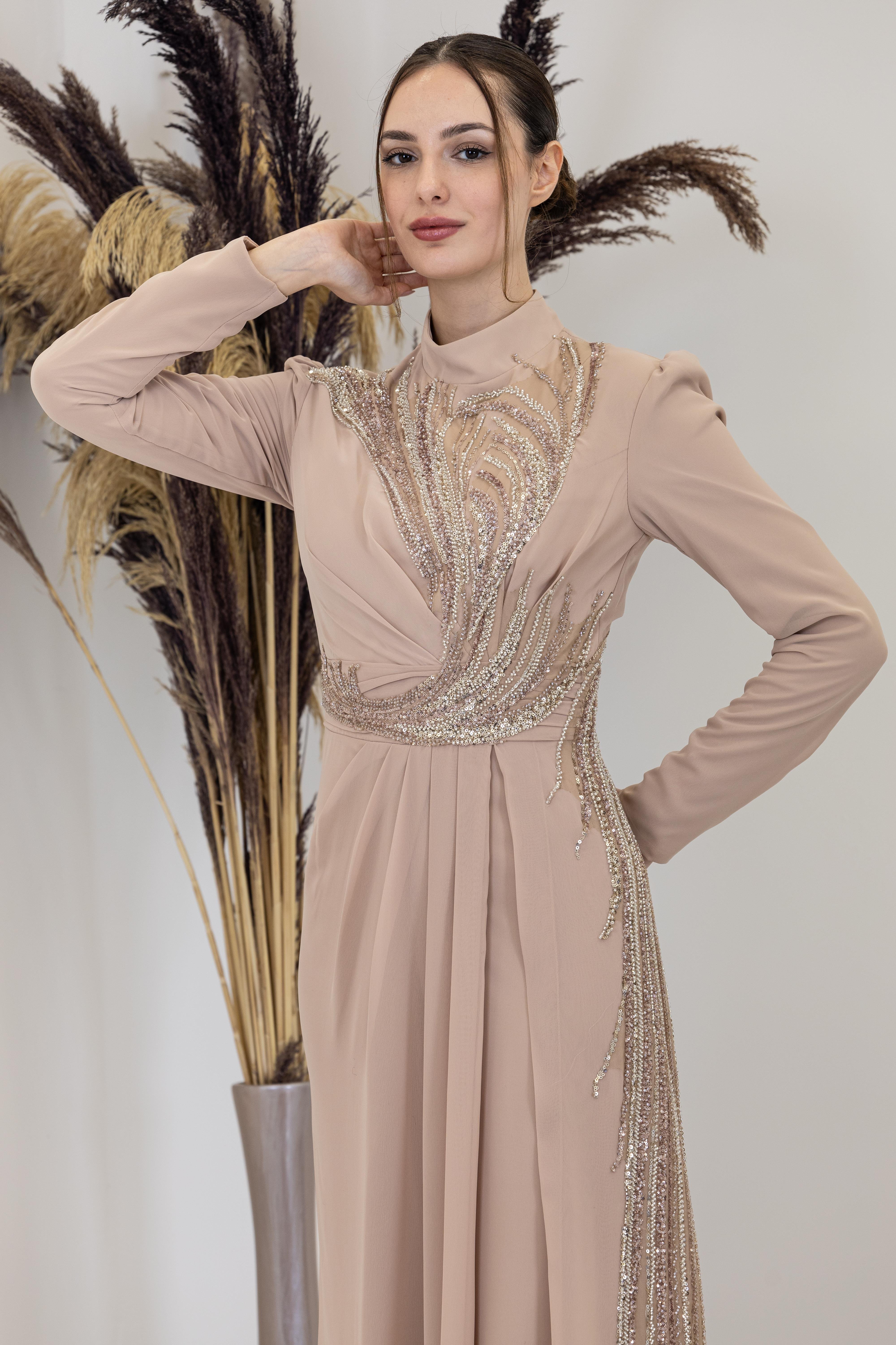 Önü Aplik İşlemeli Ebru Tulum - Gold