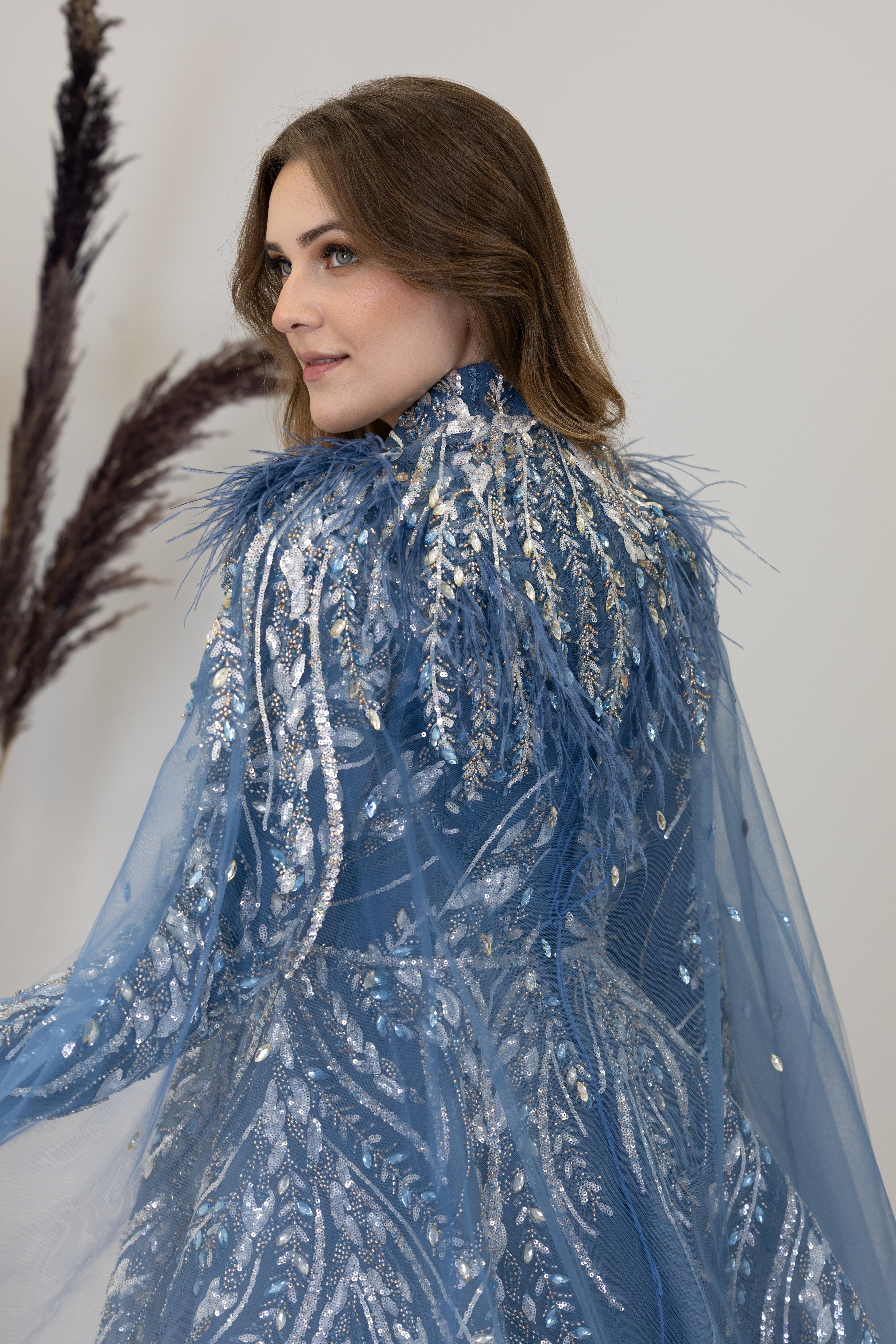 Önü Aplik İşlemeli Pelerinli Kayra Abiye - İndigo