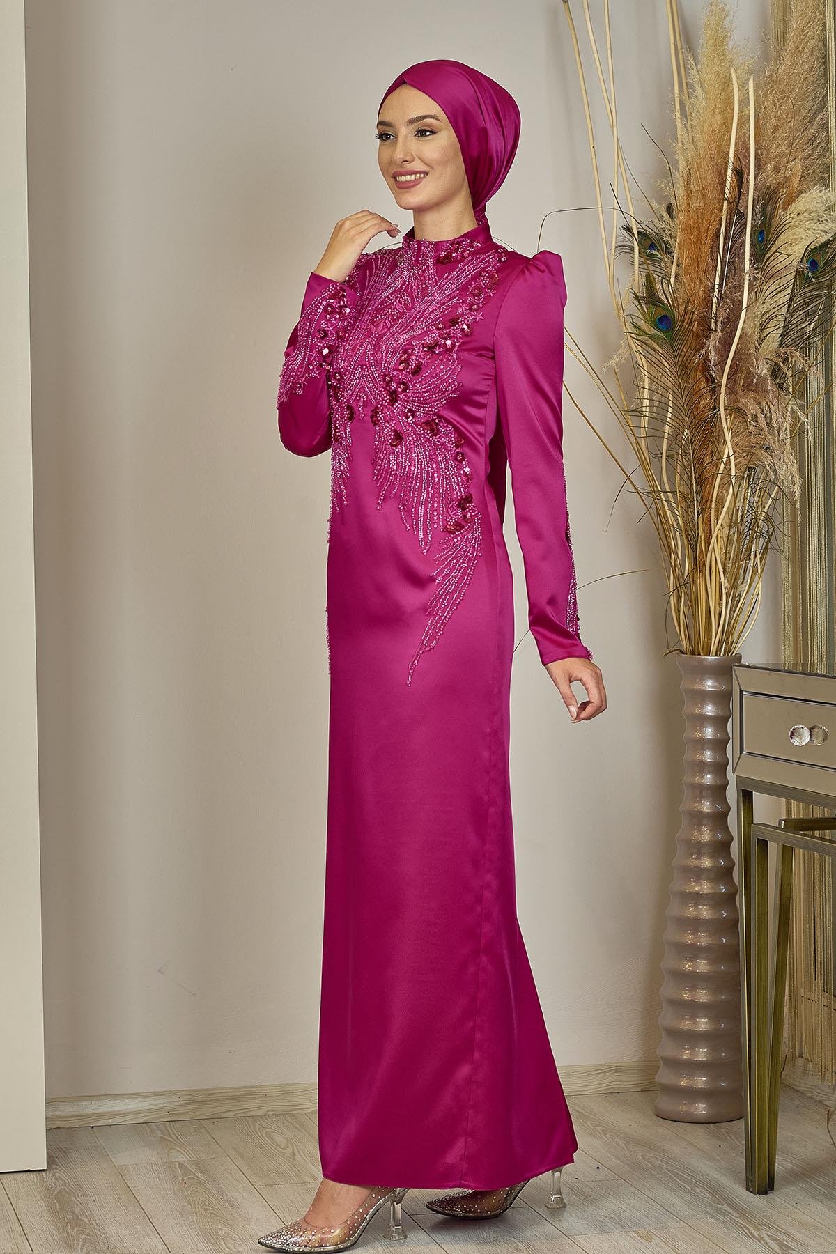 Önü Aplik İşlemeli Sıla Abiye-İndigo