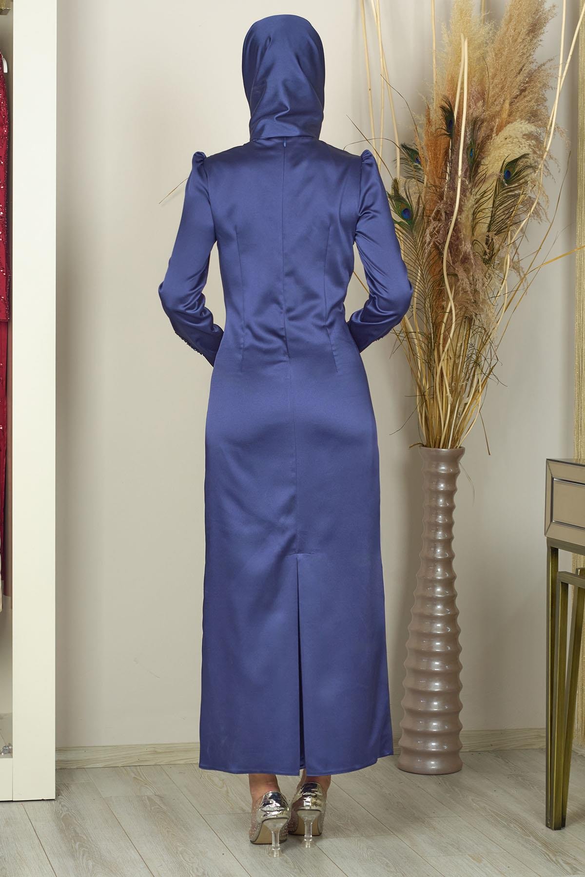 Önü Aplik İşlemeli Sıla Abiye-Lacivert