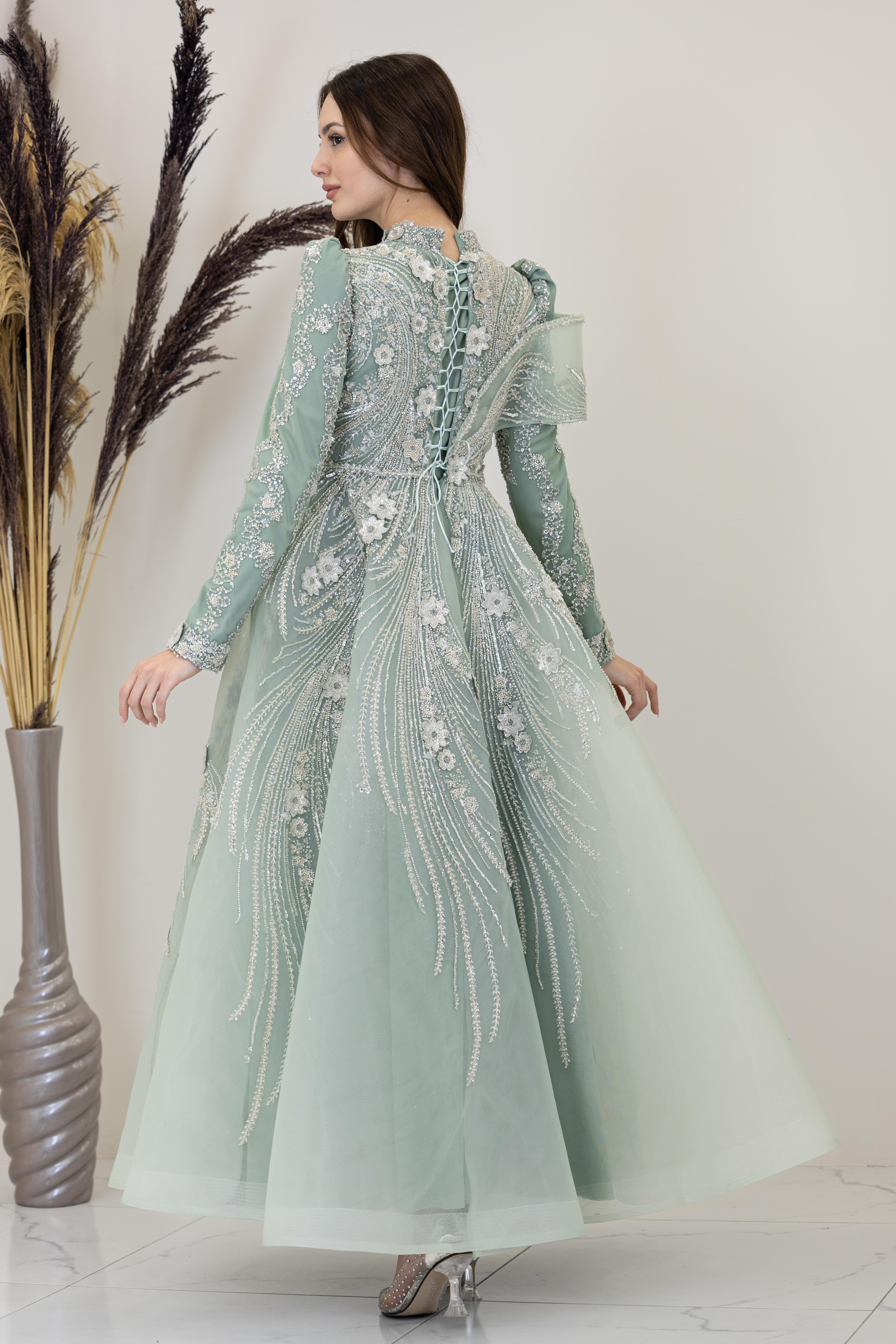 Önü Büzgü Detaylı Sara Abiye - Çağla