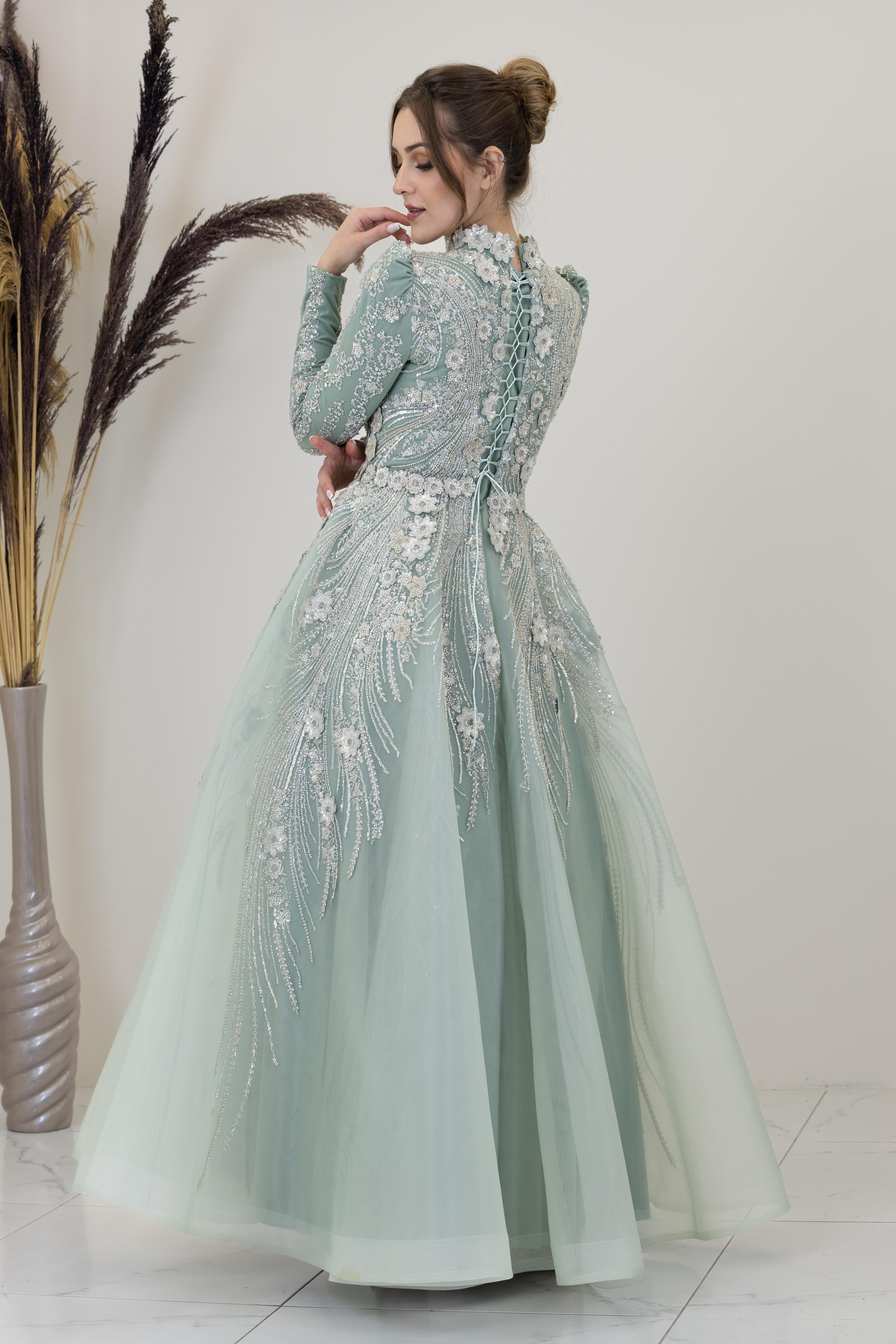 Önü Çiçek İşlemeli Lotus Abiye - Çağla