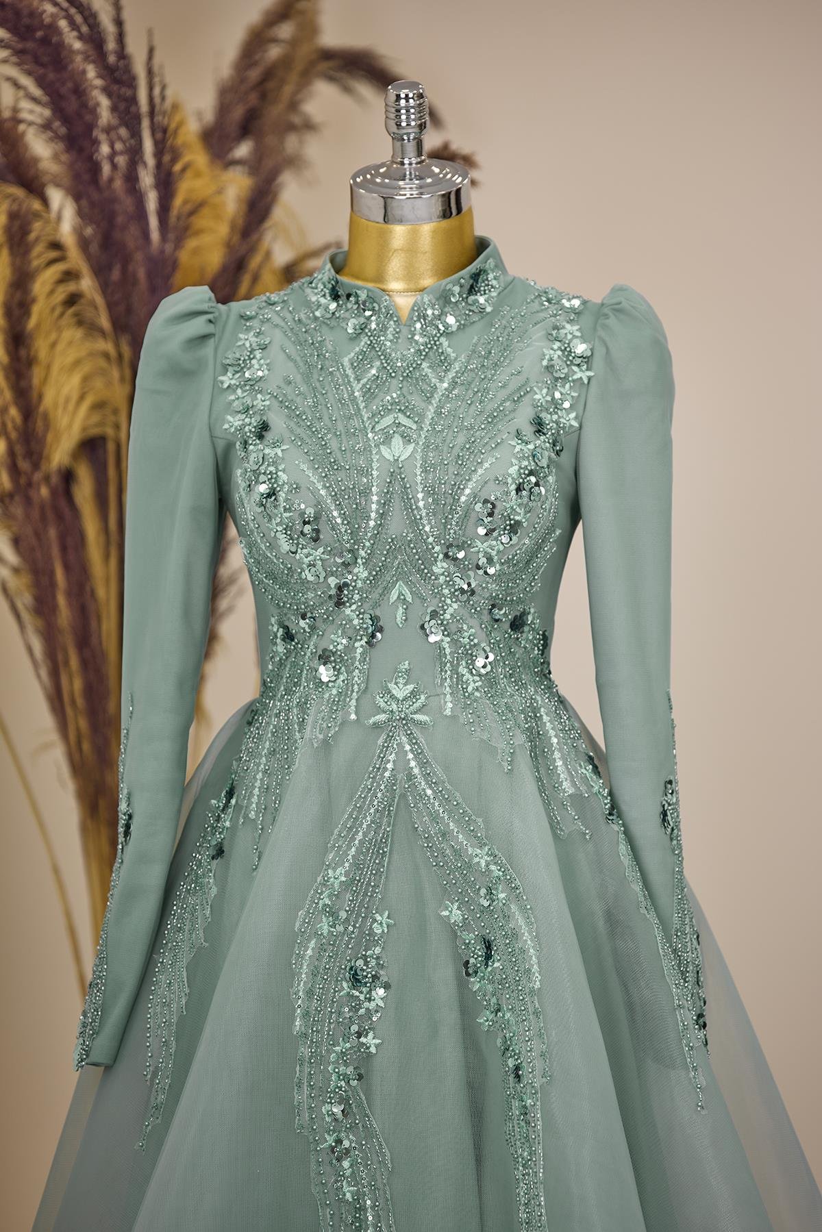 Önü Drapeli Aplik Önü Drapeli Aplik İşlemeli Asya  Abiye - ÇağlaAsya  Abiye - Bebe Mavisi